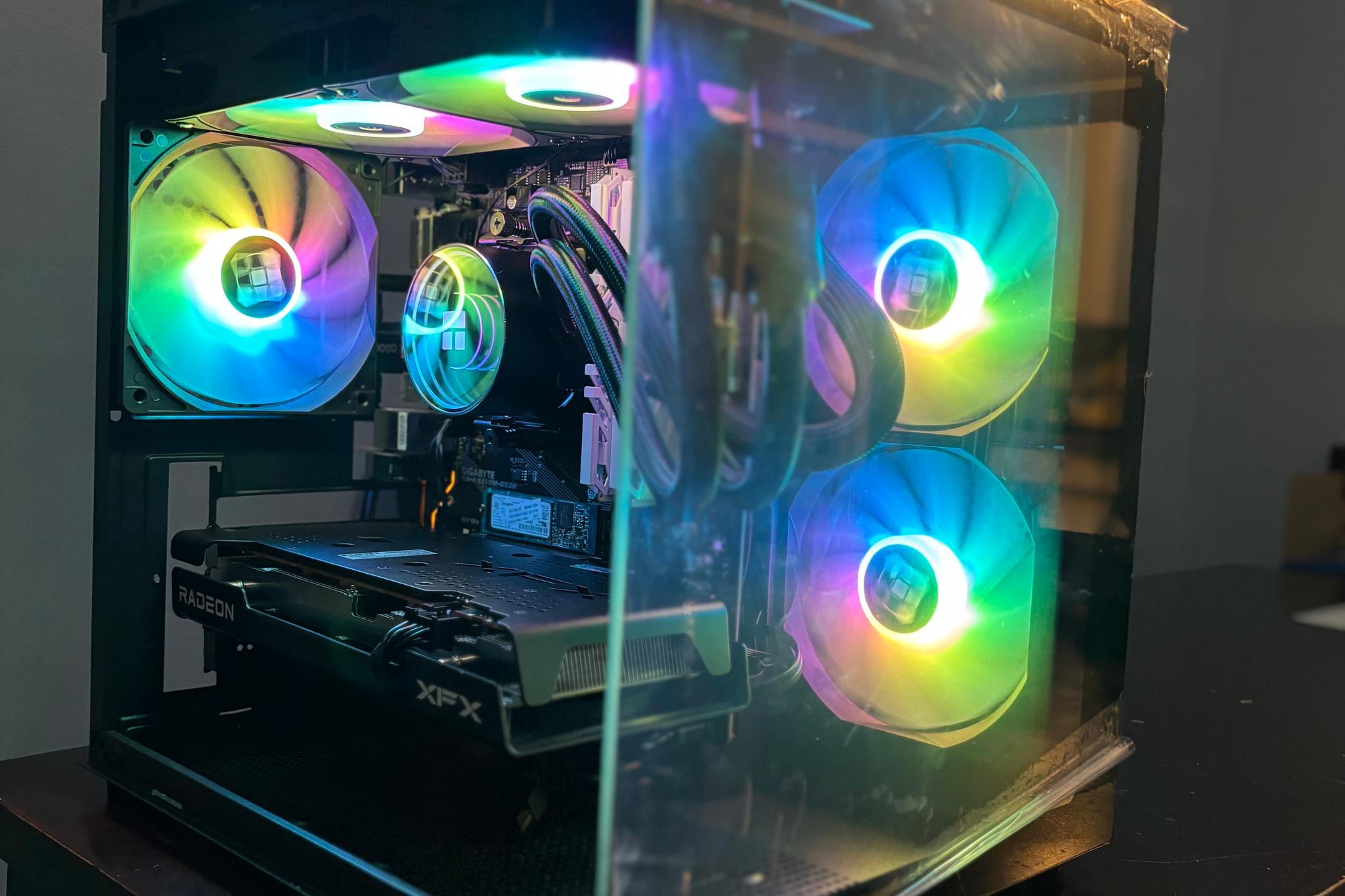 Julian’s gaming pc’s