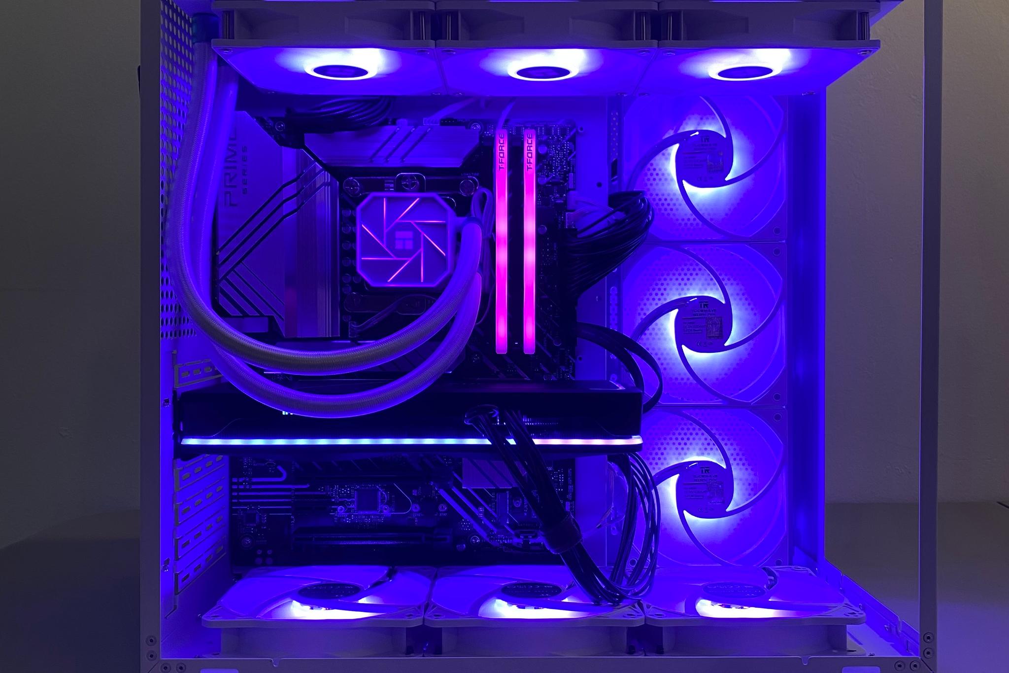 BizzareBuilds