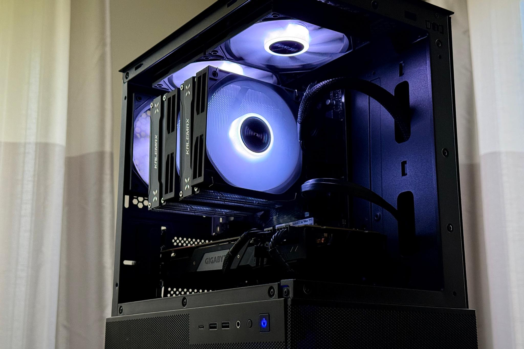 CM COMPUTERS