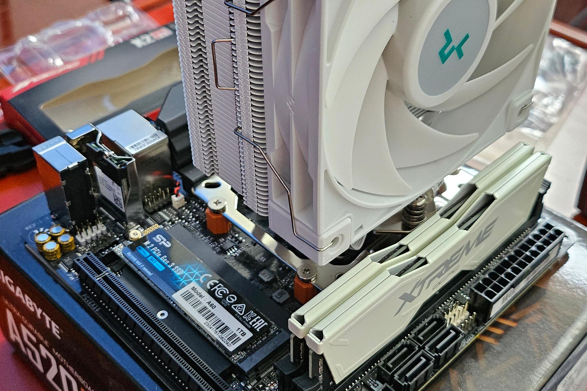 Suhoagie's Desktop