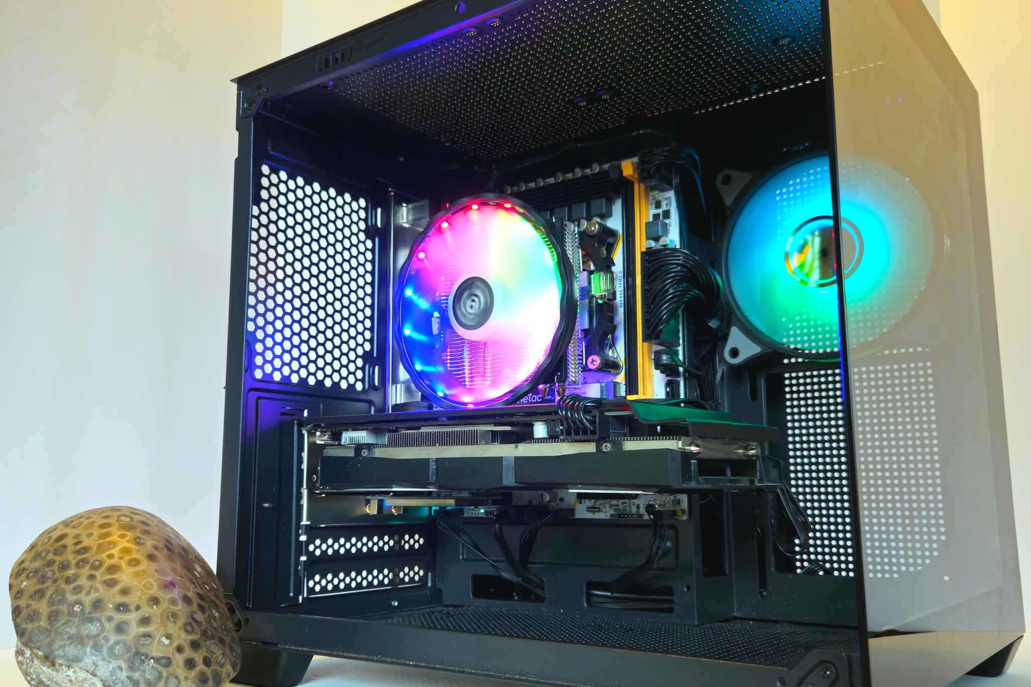 For Tech And Stone