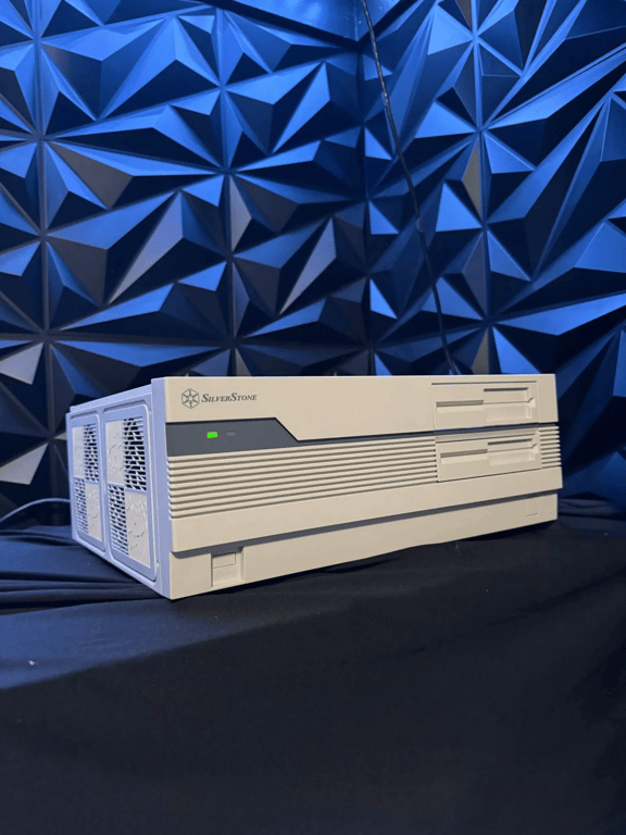 This 90s-Looking PC is Hiding Serious Firepower