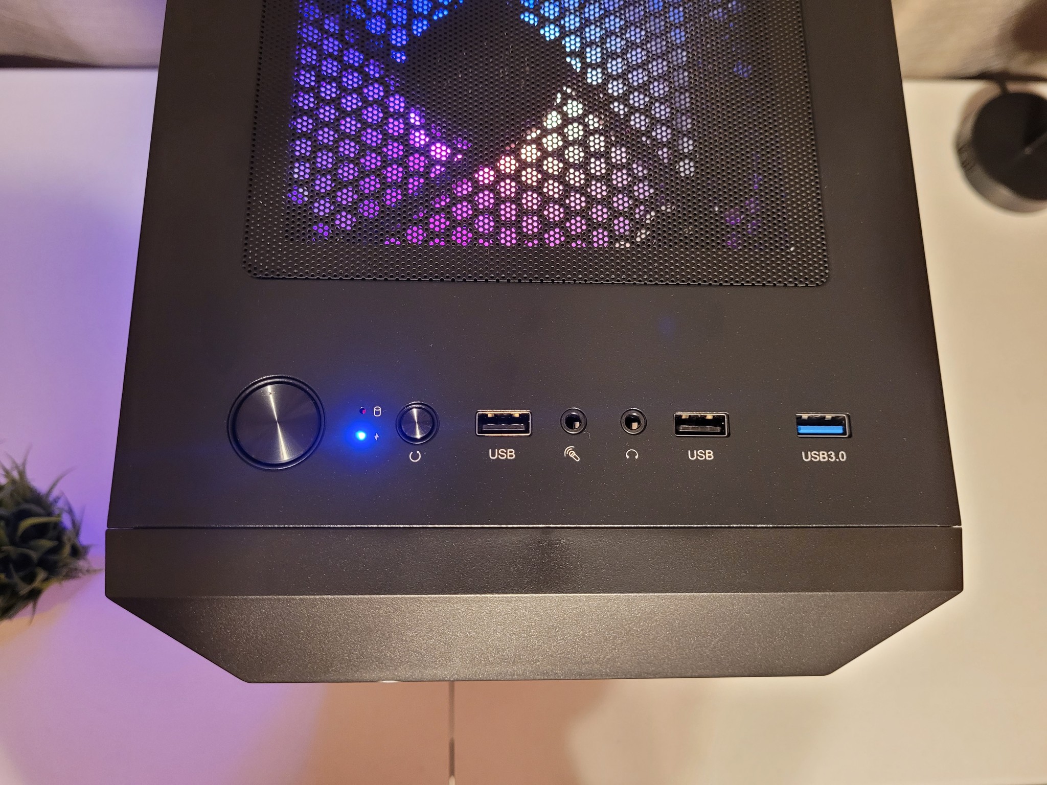 RTX 5060 Gaming PC (Ryzen 7 7700X | 32GB RAM | 2TB SSD | Wifi + BT)