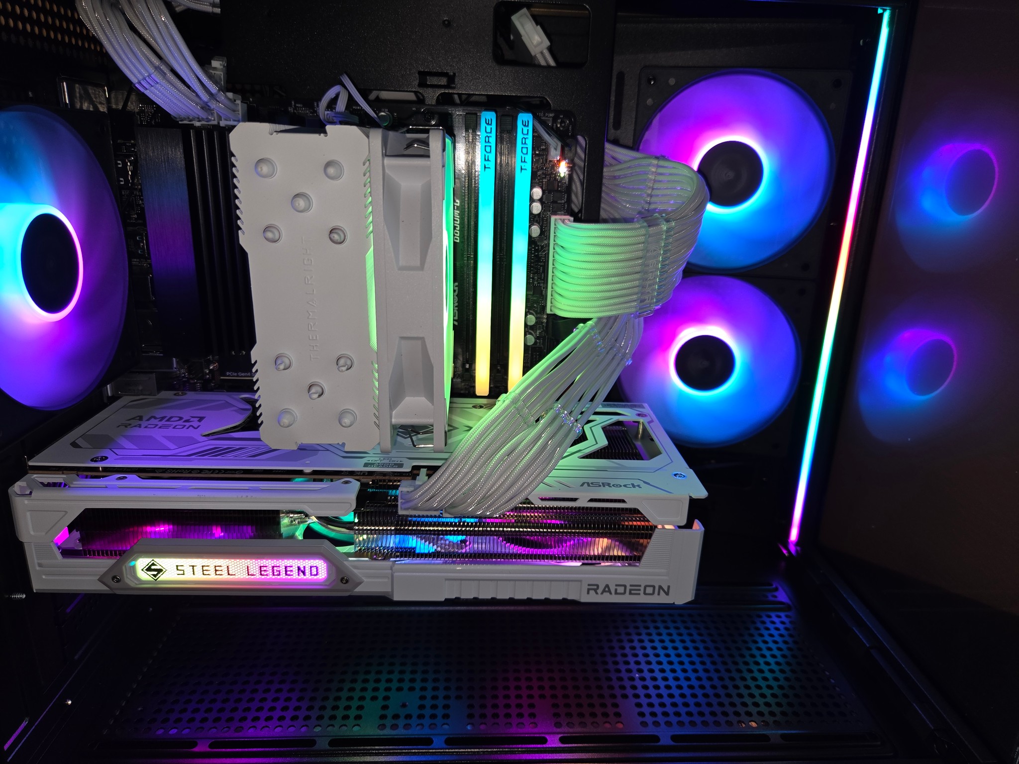 Ryzen 7 7800X3D | Radeon RX 9070 XT | 16GB DDR5 | 1TB NVMe | 750W
