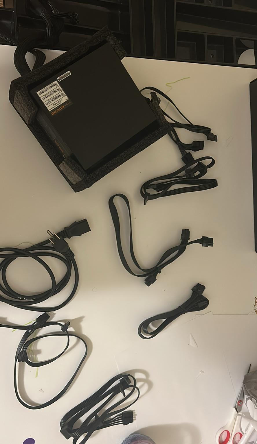 EVGA 600 BQ 600W 80+ Bronze Semi-Modular PSU