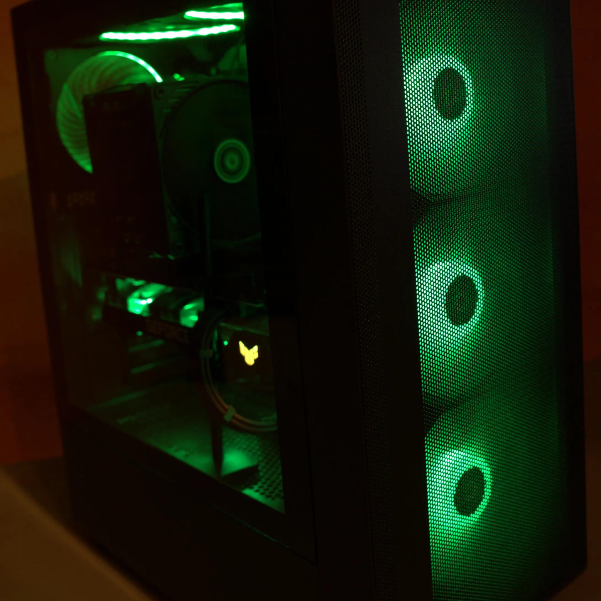 i7-10700KF (De-lidded), RTX3060 12GB, 2x16GB DDR4, 2x512GB NVMe PC