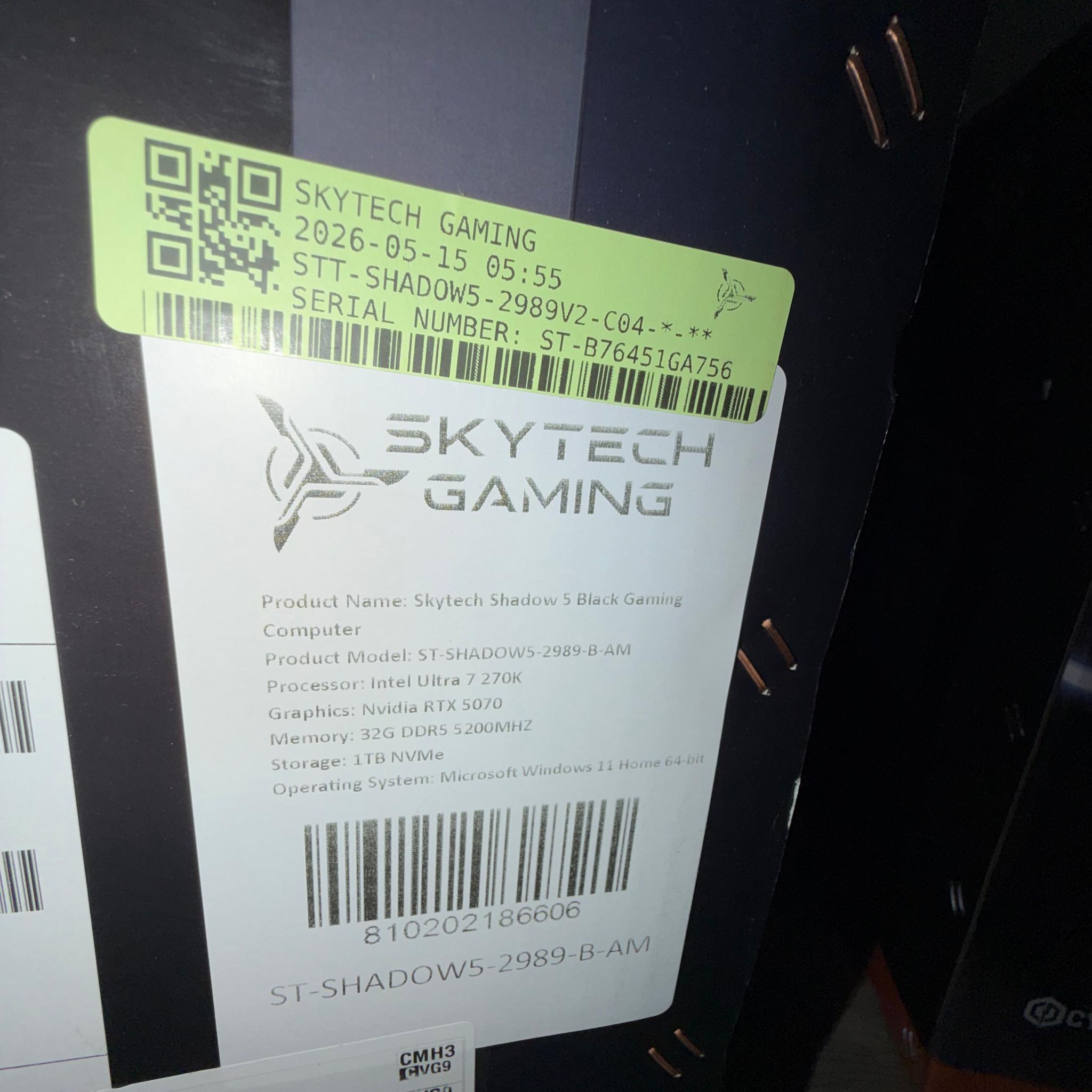 Skytech Shadow 5 Gaming PC - Core Ultra 7 270K Plus | RTX 5070 | 32GB DDR5 | 1TB NVMe