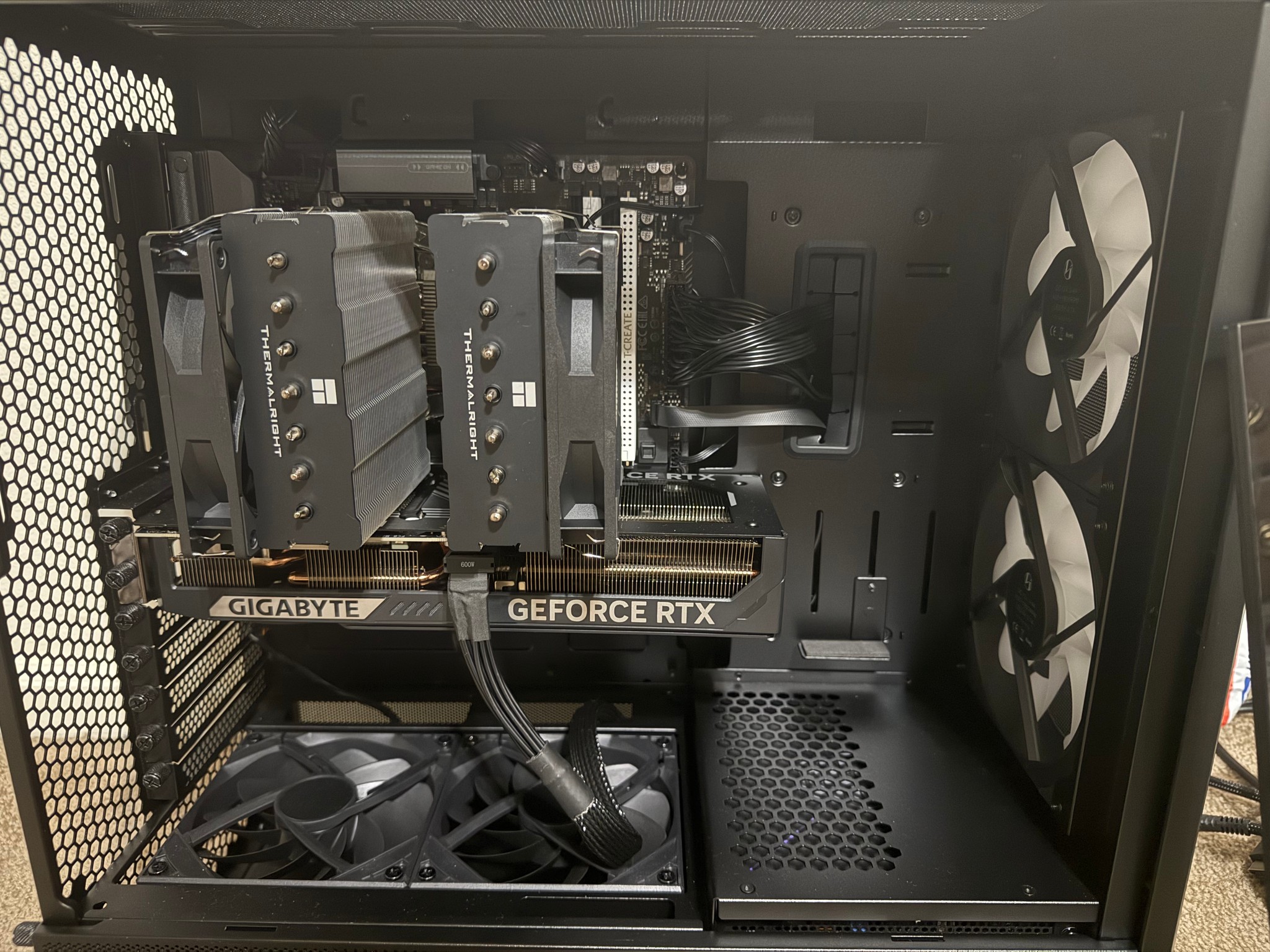 GeForce RTX 5070 Custom Gaming PC - Ryzen 7 9700X