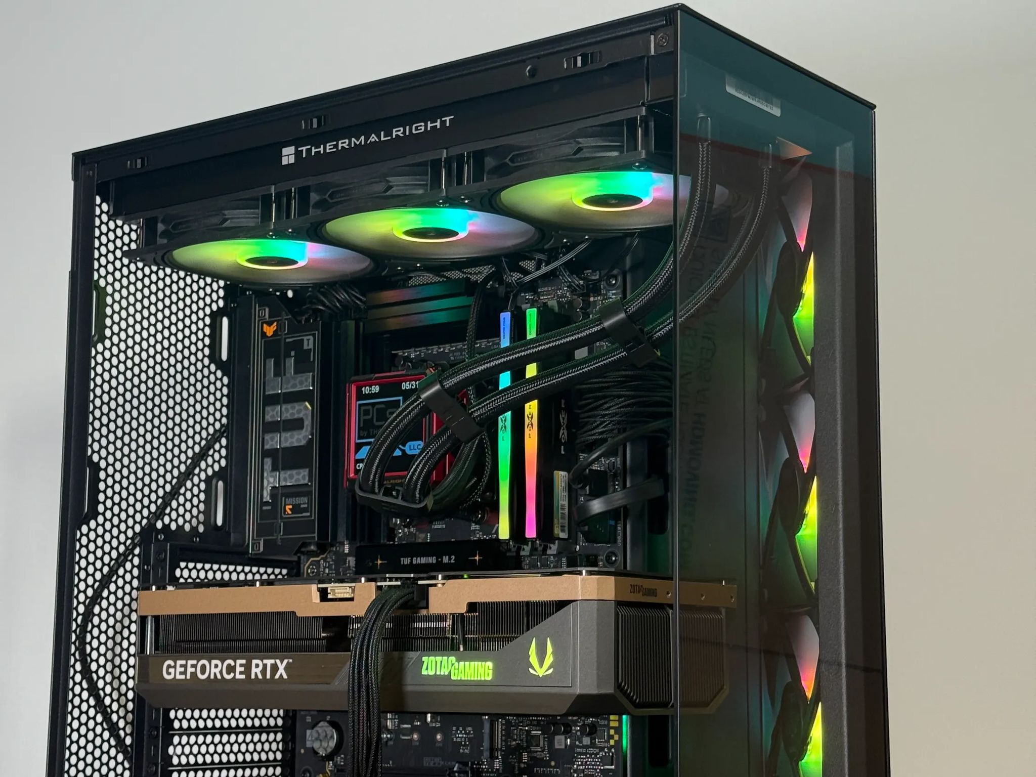 RTX 5090 Ryzen 9950x3d Gaming Behemoth 64gb DDR5 4TB SSD