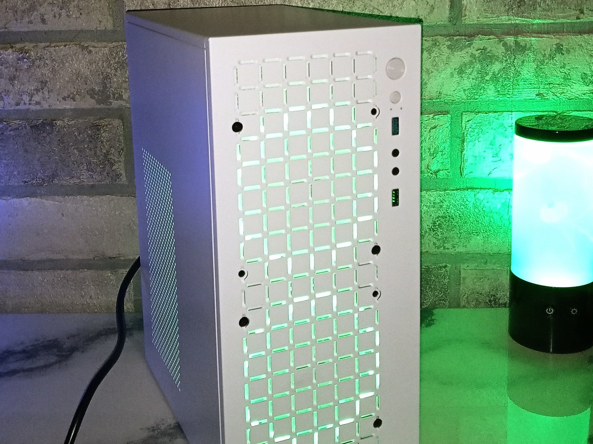 Budget Gaming PC i5 3550/16GB Ram/GTX 1050TI/128GB SSD/1TB Hard Drive/Windows 11