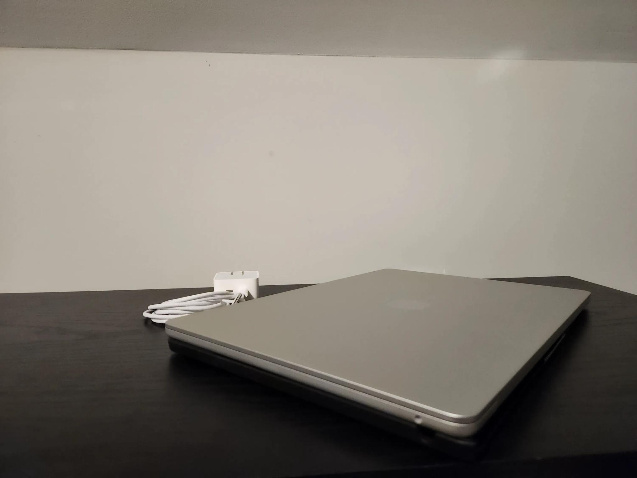 MacBook Air 15" M3 (2024): Maxed Out Powerhouse! 1TB SSD, 24GB RAM + Warranty!