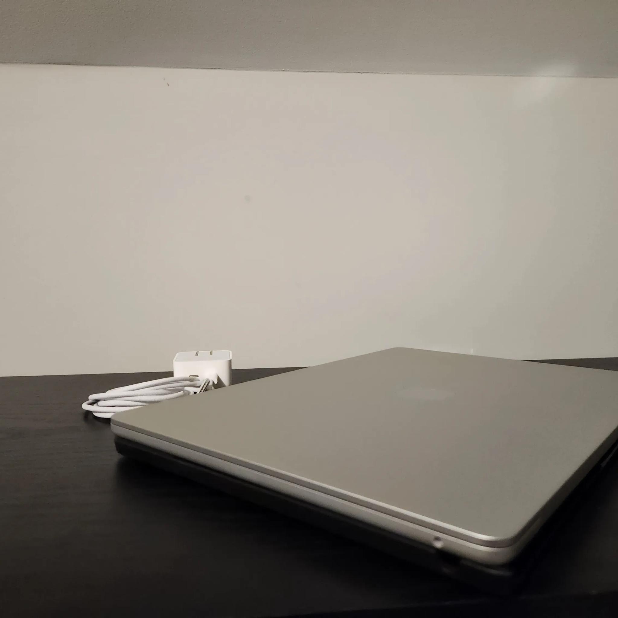 MacBook Air 15" M3 (2024): Maxed Out Powerhouse! 1TB SSD, 24GB RAM + Warranty!