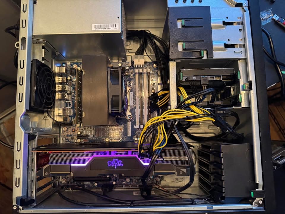 1080p Gaming PC! RX 5700XT 8gb, Intel 6 core, 32GB RAM, WINDOWS 11, 1TB hdd, 240gb ssd