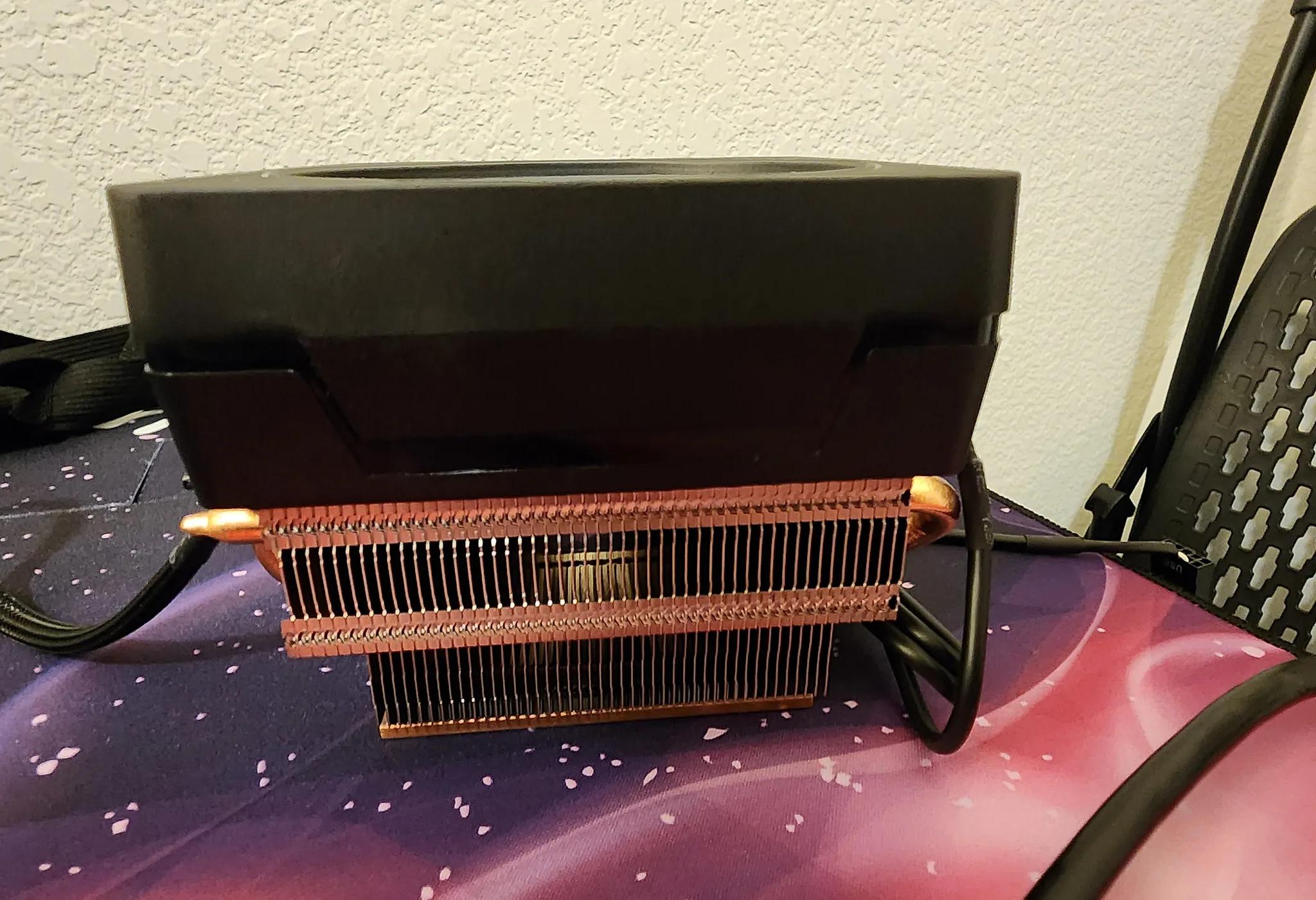 For Sale Used AMD Ryzen7 3700x like new