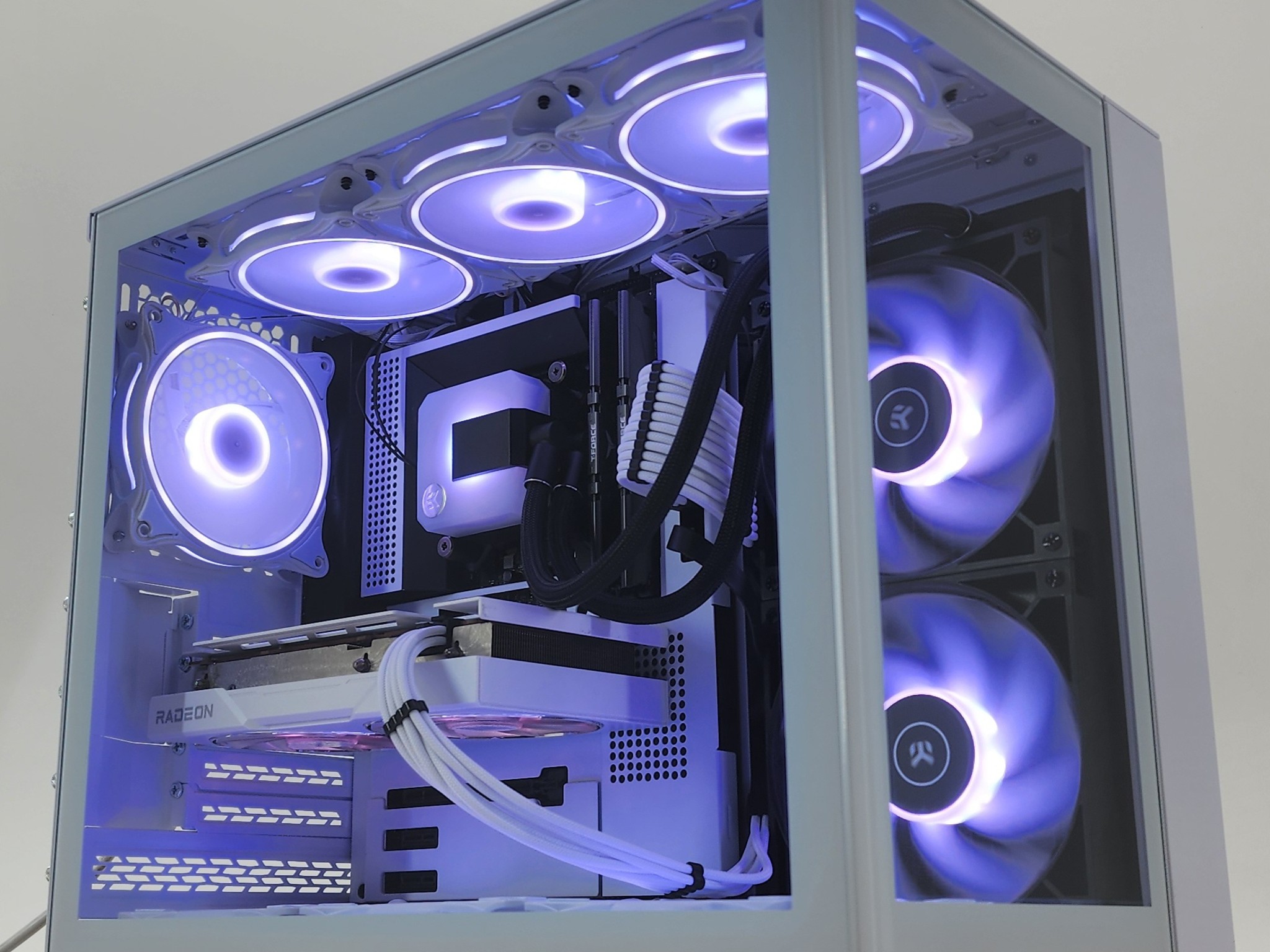 Gaming PC i9-11900KF 16GB RAM 1TB SSD RX 6650 XT 8GB Windows 11 Computer