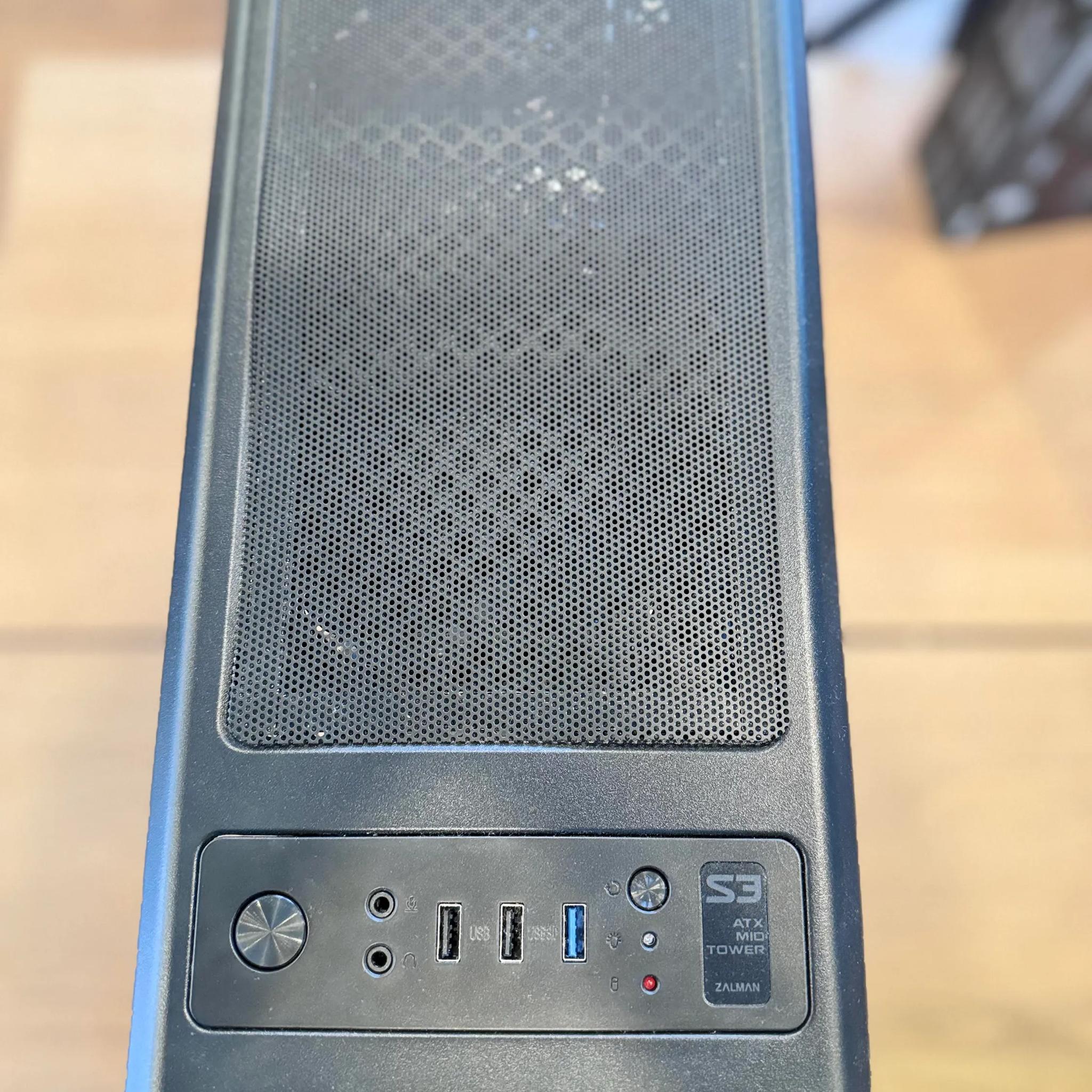 4K Gaming PC | Radeon RX 7800XT, Ryzen 7 7700X, 32GB DDR5 RAM, 1TB SSD