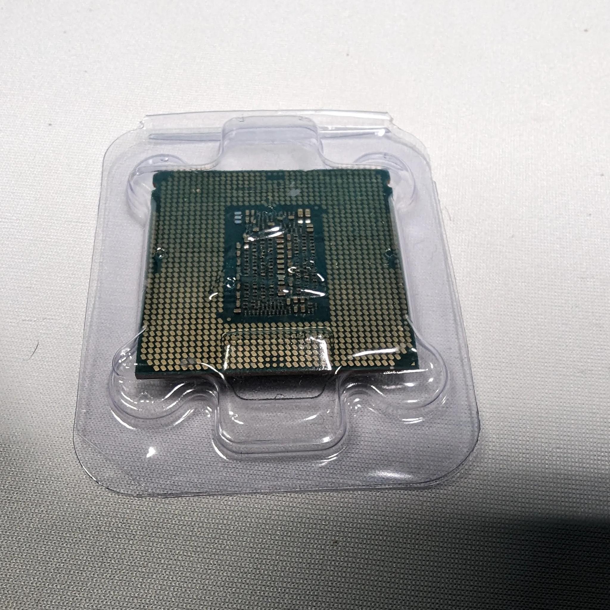 i5-9400 @ 2.9ghz. Free Ship.