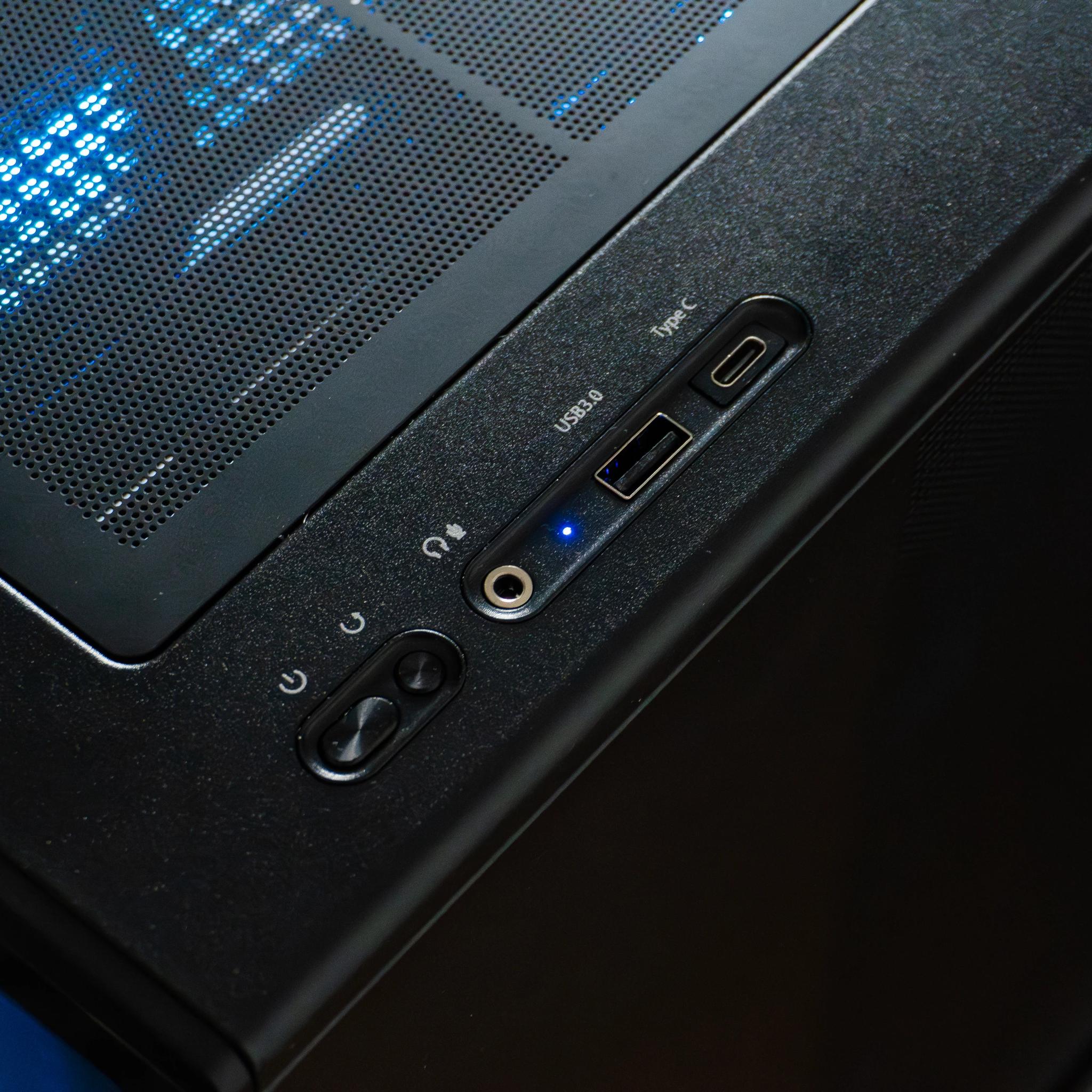 RX 9060XT + i5-12400F Gaming PC | 32GB RAM DDR4 | 1TB NVMe Gen4