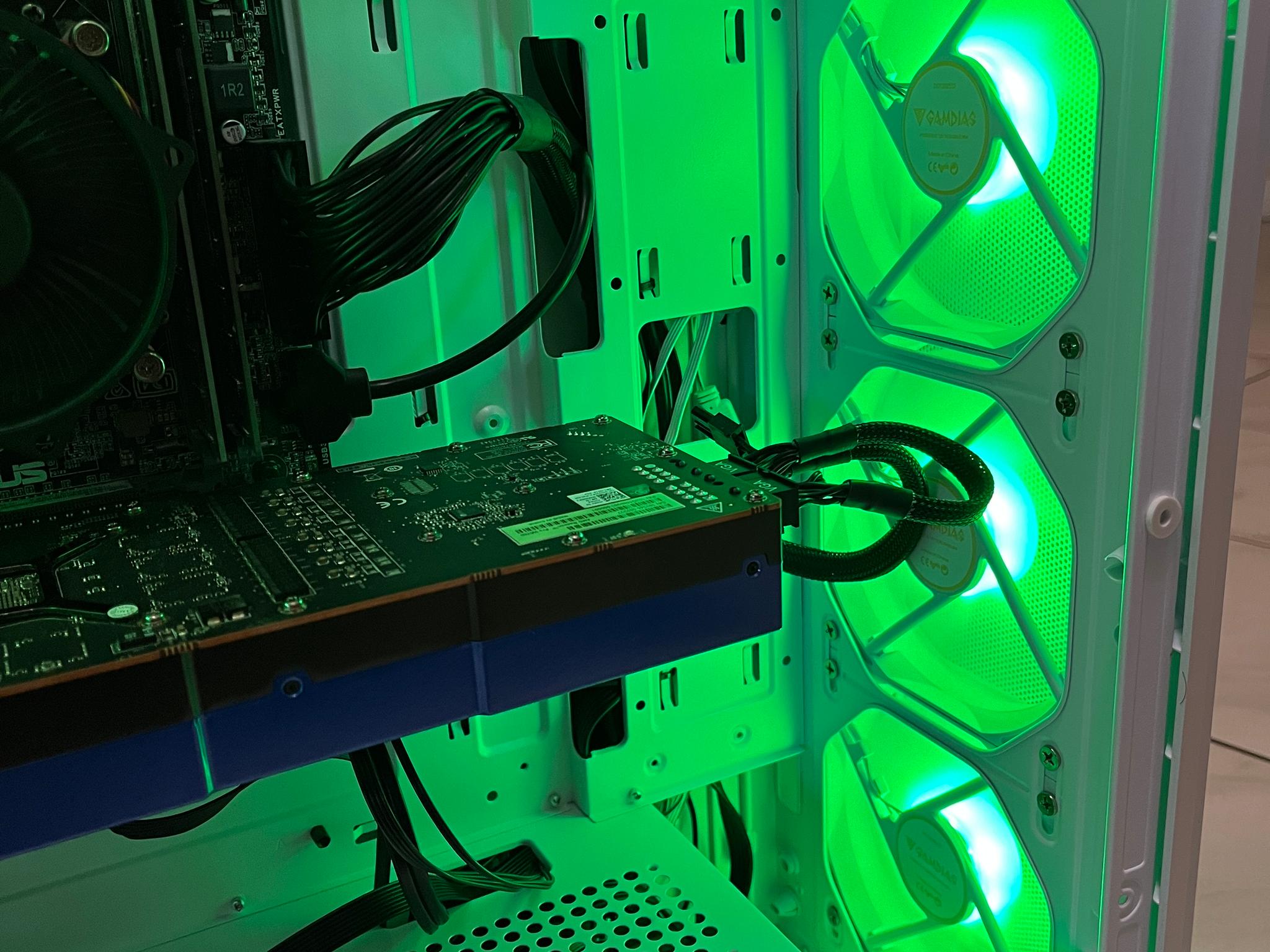 🟠🔥 Intel i5-6600, AMD W5700 8GB, 12GB RAM,  500 GB SSD, High Performance RGB Gaming PC 🖥️🟢