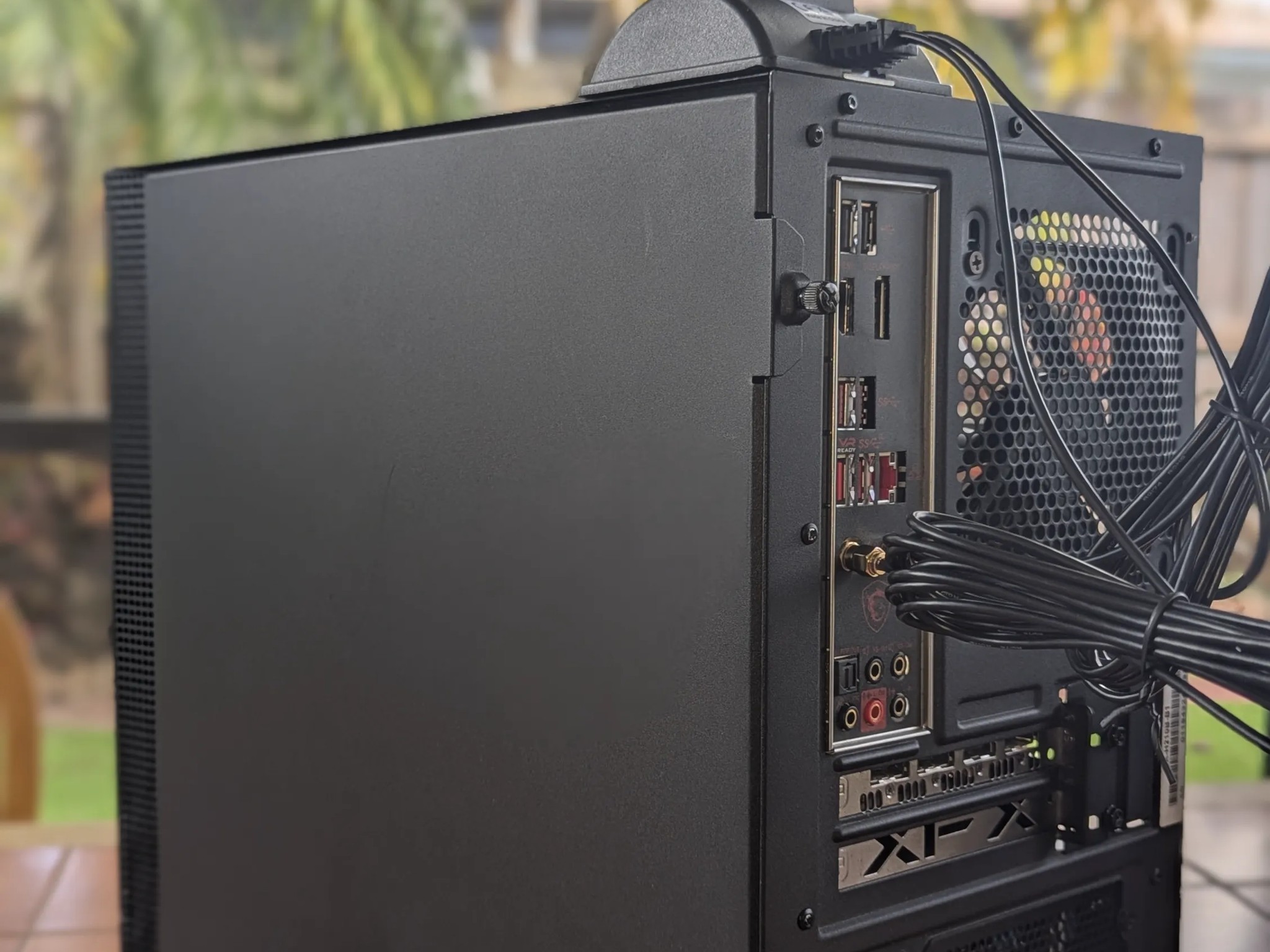 Obsidian Flame - ITX Build i7 9700k, RX 6600 XT, 16GB RAM, 512GB NVMe SSD, 1TB HDD, AIO