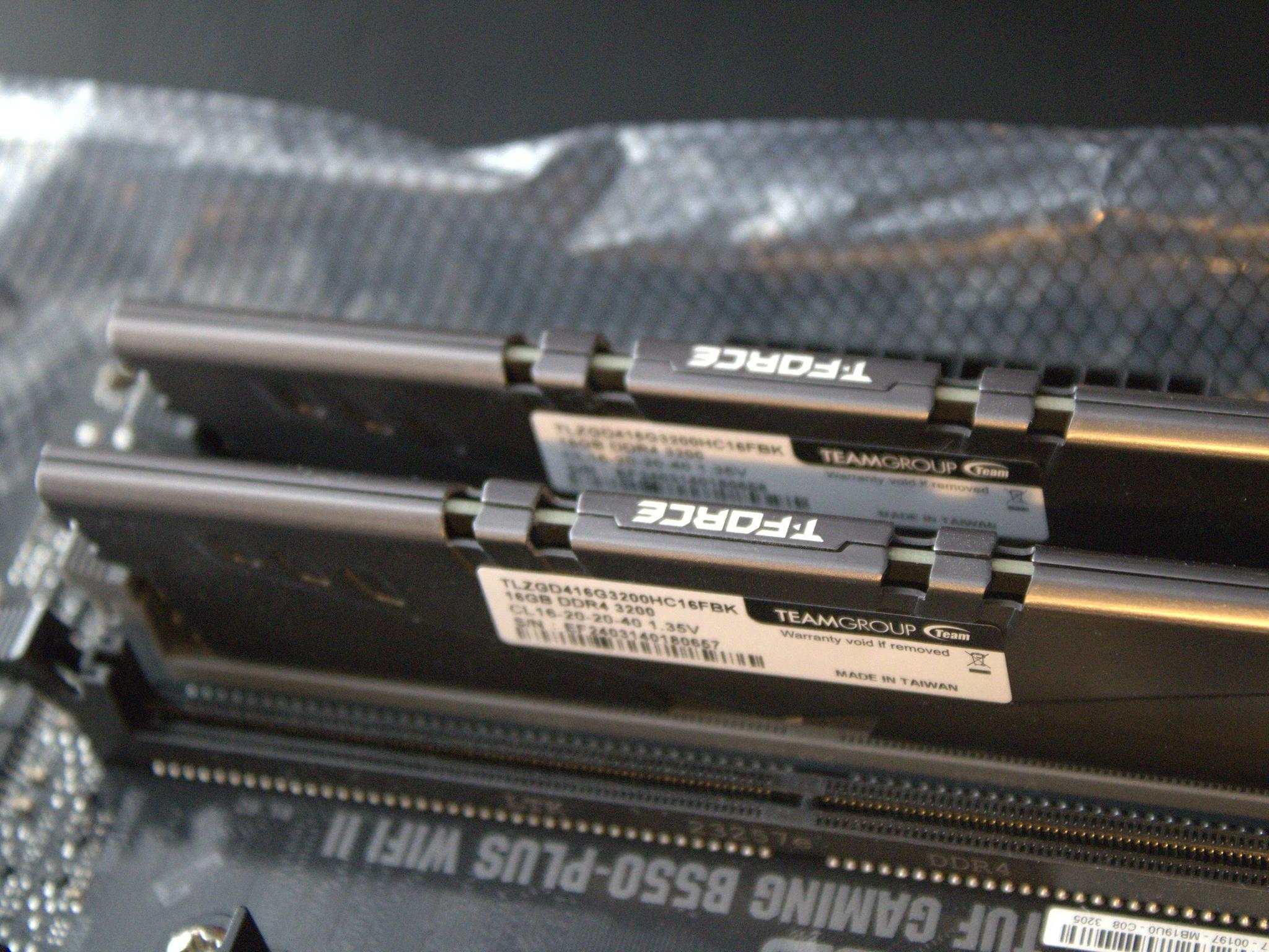 R5 5600x - b550 WIFI - 3200m/t 32gb - Basic Cooler Set