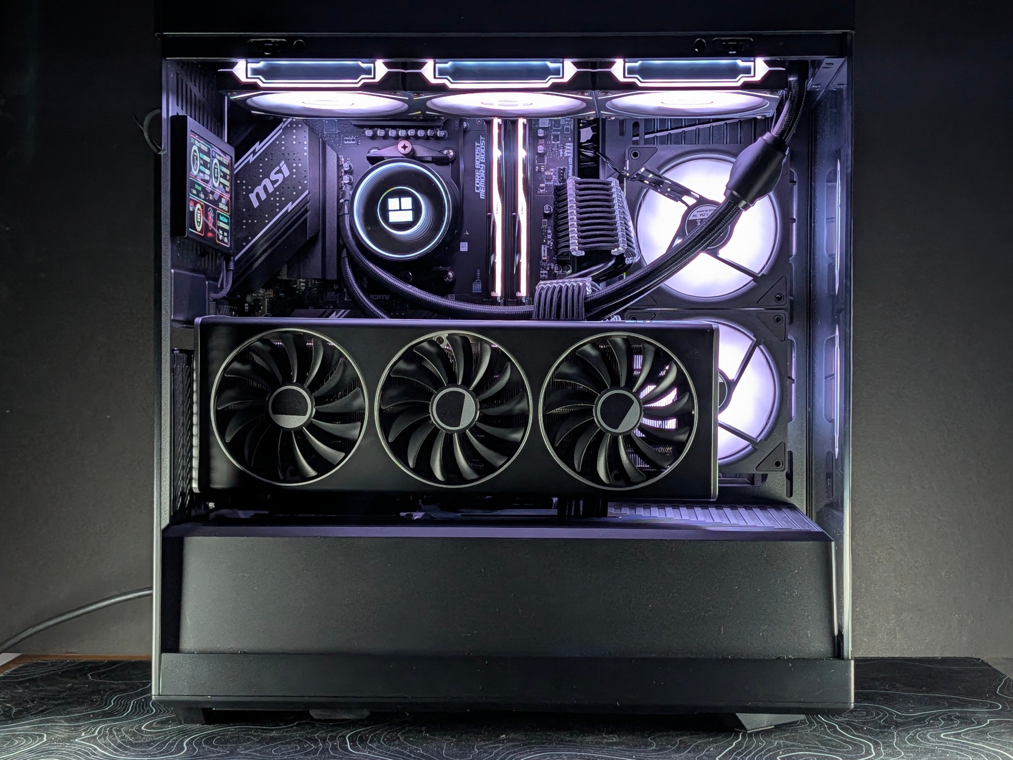 🖤🤍Ryzen 7 7800x3D/RX 7900 XT 20GB Gaming/Streaming PC🤍🖤