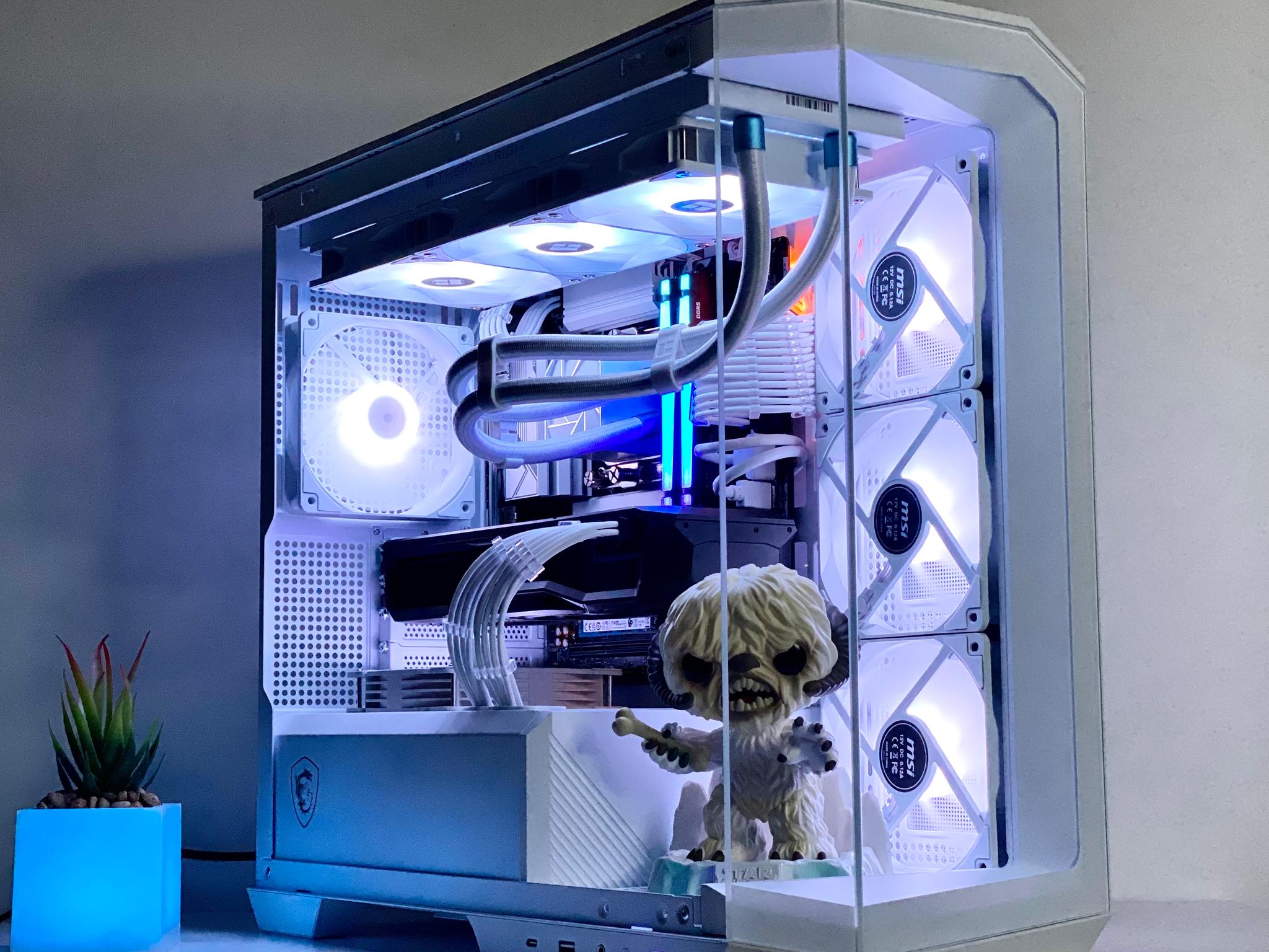 ❄️🥶-I7-Liquid-Cooled Pro Gaming Beast⚪️RX 7900XT 20GB ⚪️32GB RAM⚪️2TB NVMe M.2⚪️ Windows 11 Pro