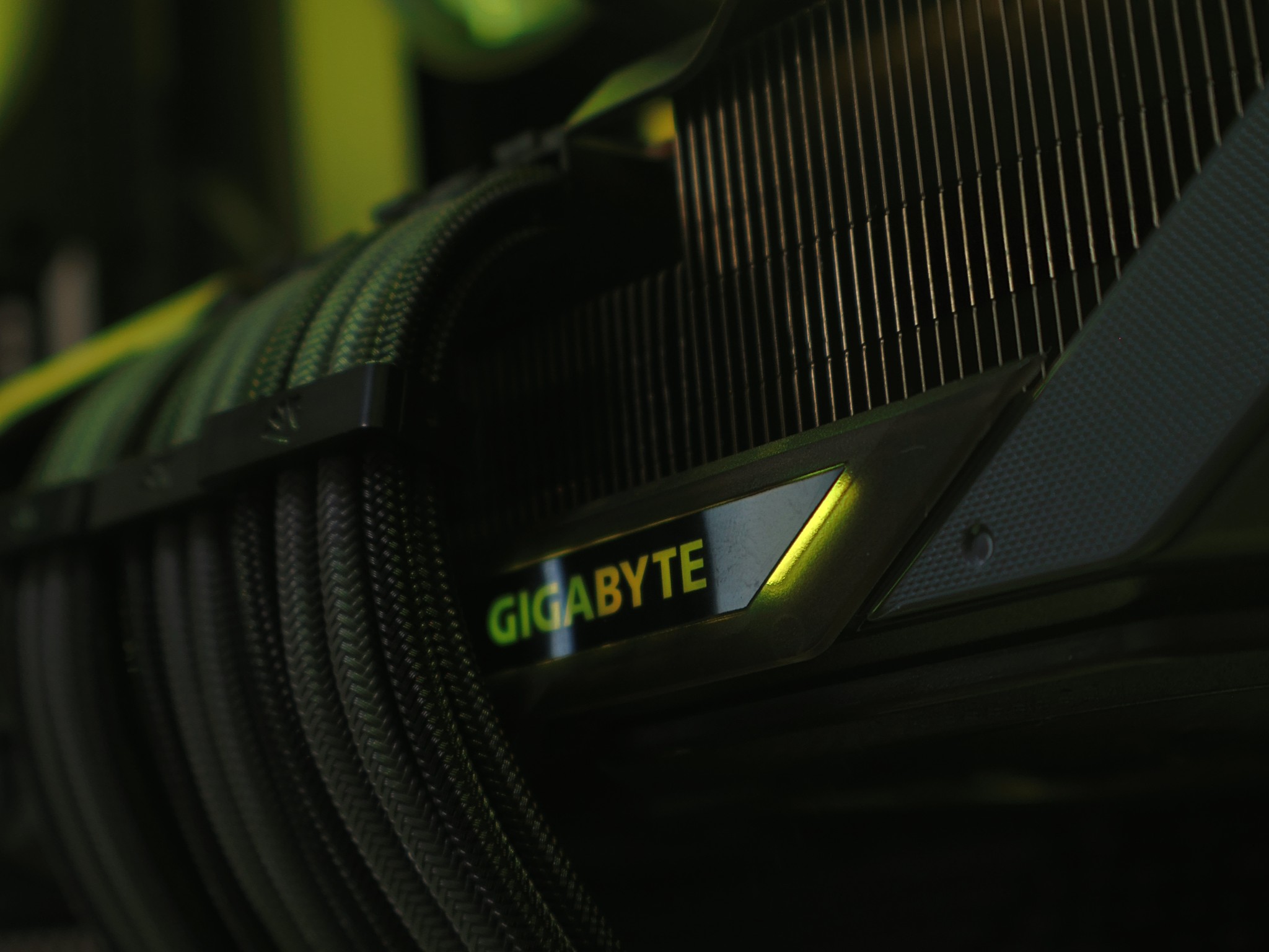 🔥 Ryzen 9 9950X3D + RX 9070 XT 16GB | 32GB DDR5-6000 | 1TB NVMe | 1000W Gold 🔥