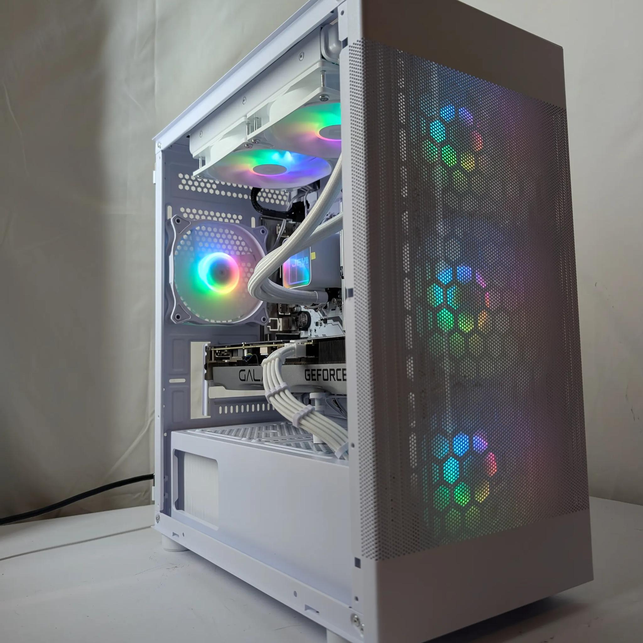 ALL WHITE | RTX 3070 | RYZEN 5 5600X | 16GB DDR4 | 500GB NVME