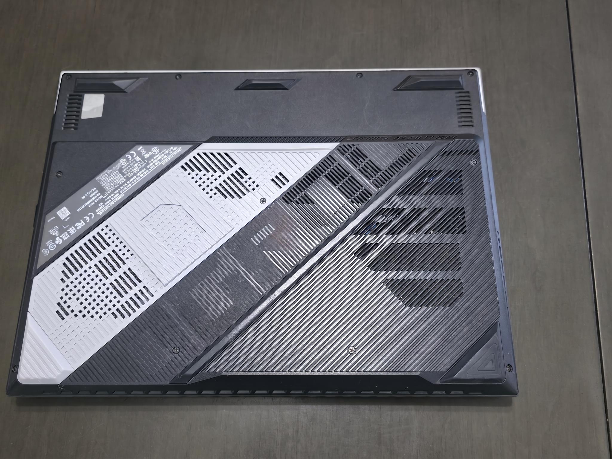 ROG SCAR Strix 16 - 2023 - RTX 4080 | 240HZ | MiniLED | i9-13980HX | 64 GB RAM @ 5600