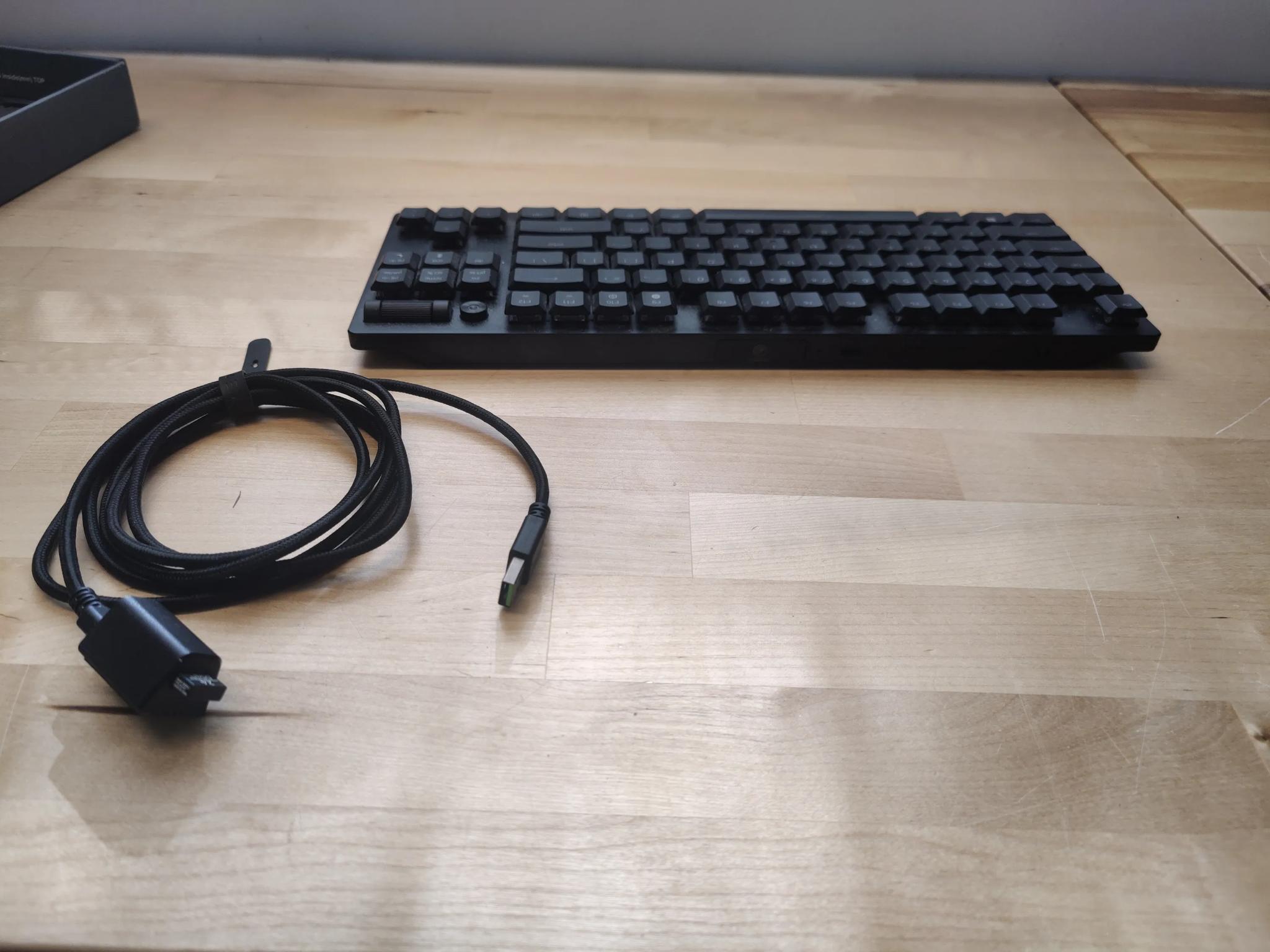 Razer Deathstalker V2 Pro Tenkeyless