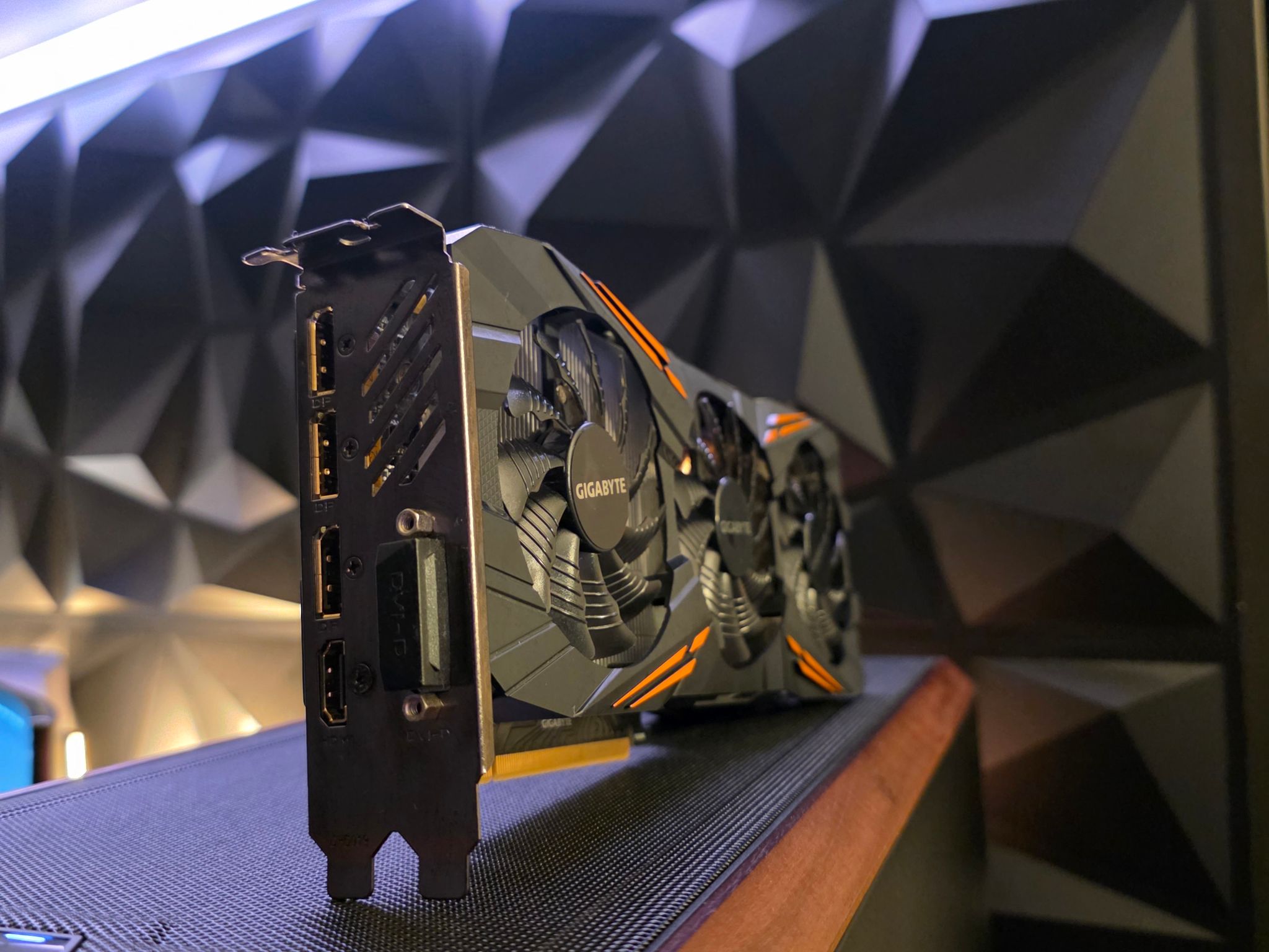GIGABYTE GTX 1080