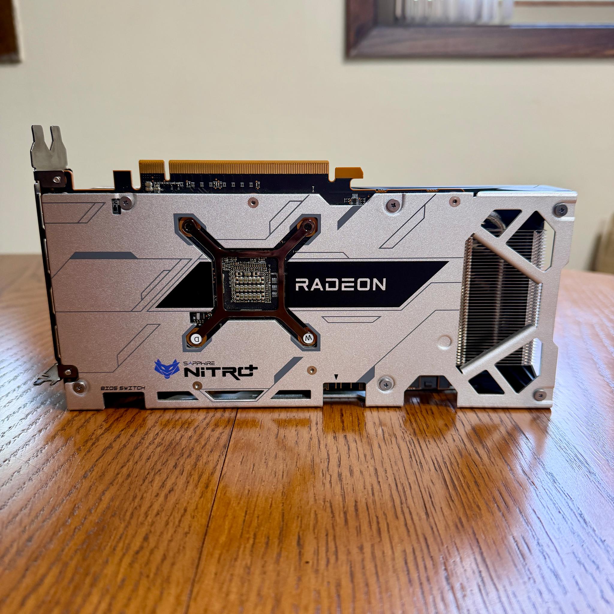 SAPPHIRE NITRO+ Radeon RX 6600 XT