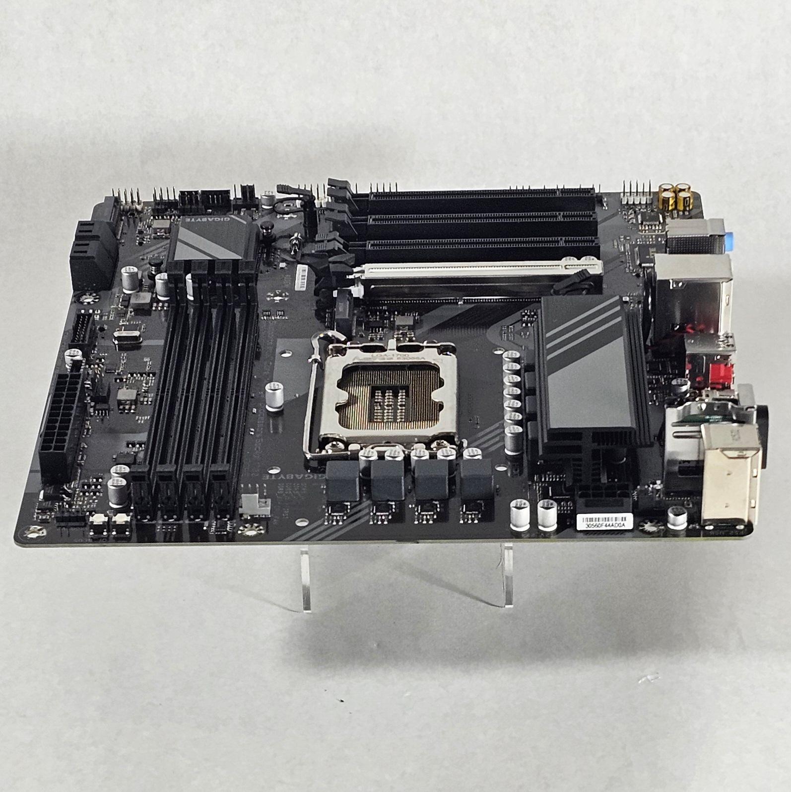 Gigabyte B760M C V3 LGA1700 DDR5 mATX Motherboard