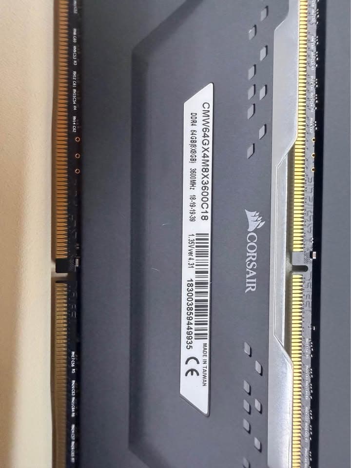Corsair Vengeance RGB Pro 32GB 4x8GB DDR4-3600 Memory Kit