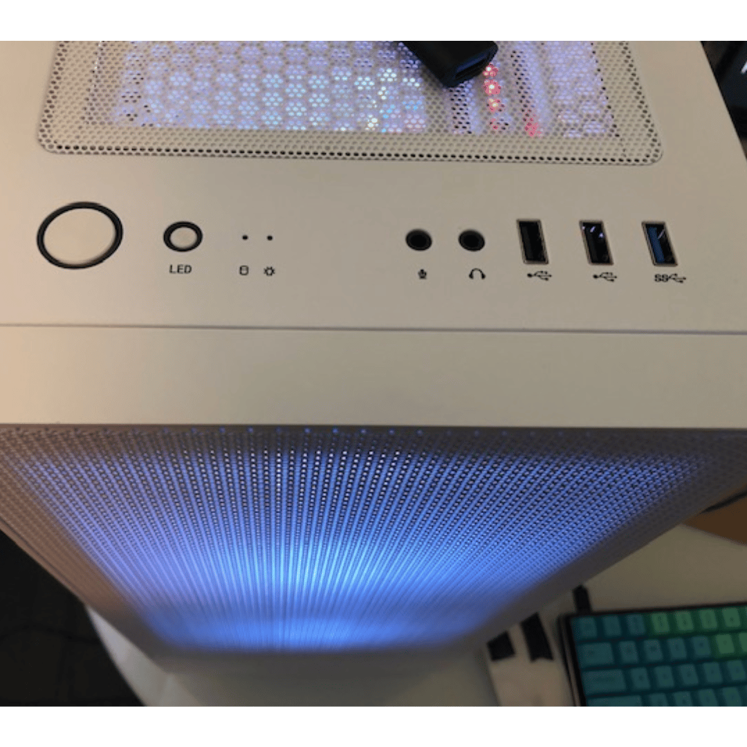 Budget 1080p all games White RGB PC | i3 8100 | rx 480 | 16gb ram | 1TB ssd