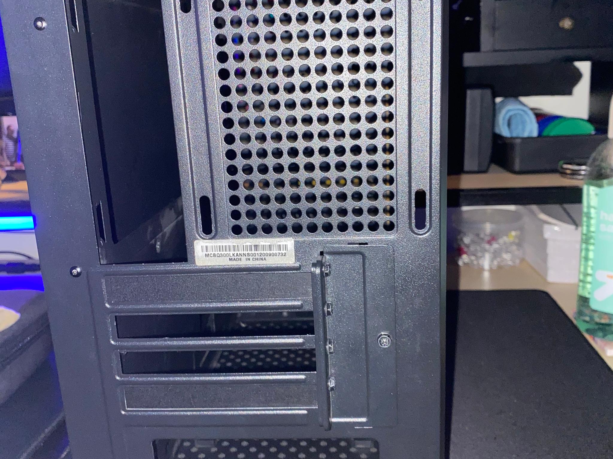 Cooler Master MasterBox Q300L M-ATX PC Case // comes with all case screws and phanteks rgb strip