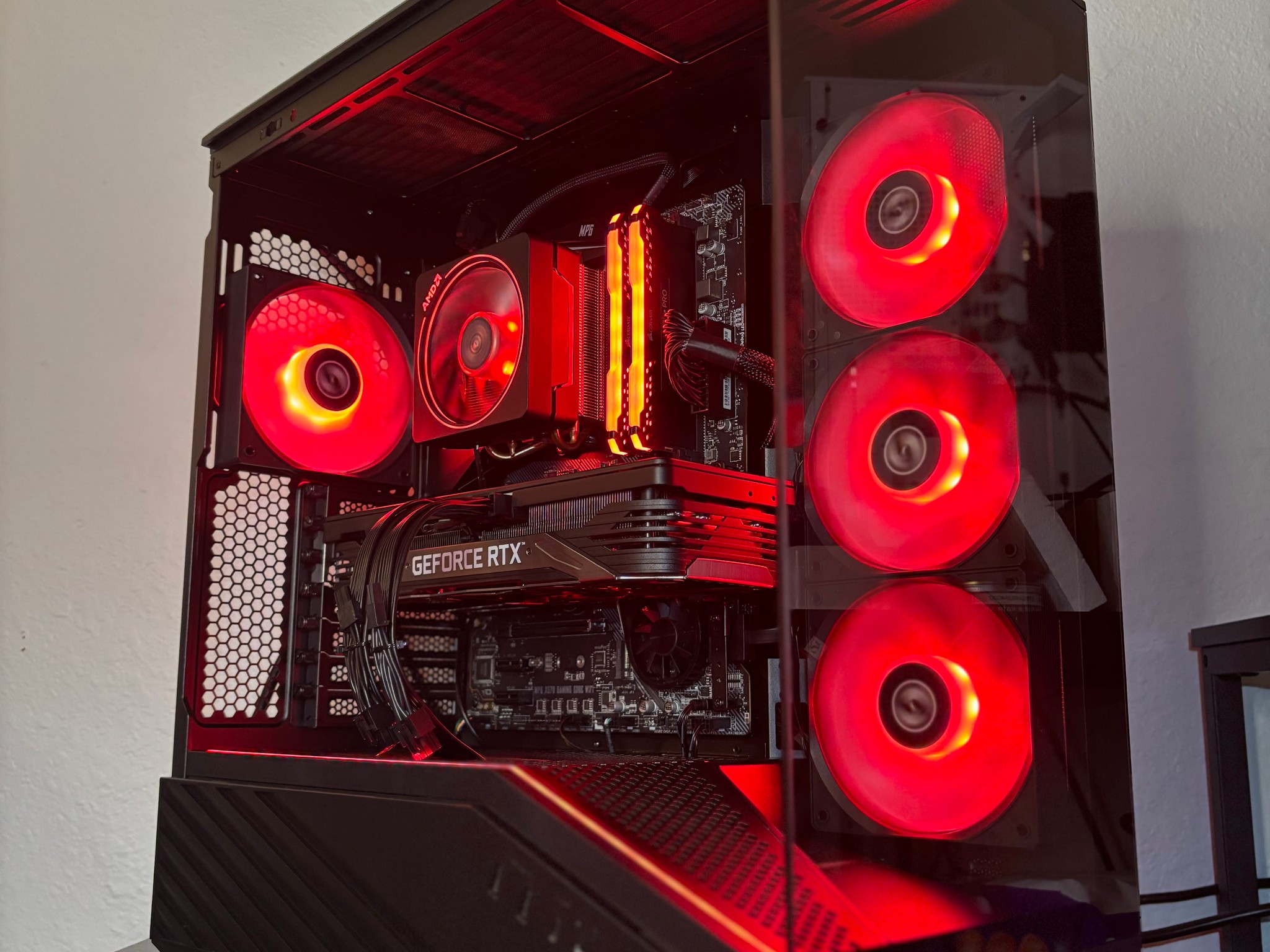 Ryzen 5 5500 | RTX 3070 | 32GB RAM | 1TB NVME SSD | 750W PSU