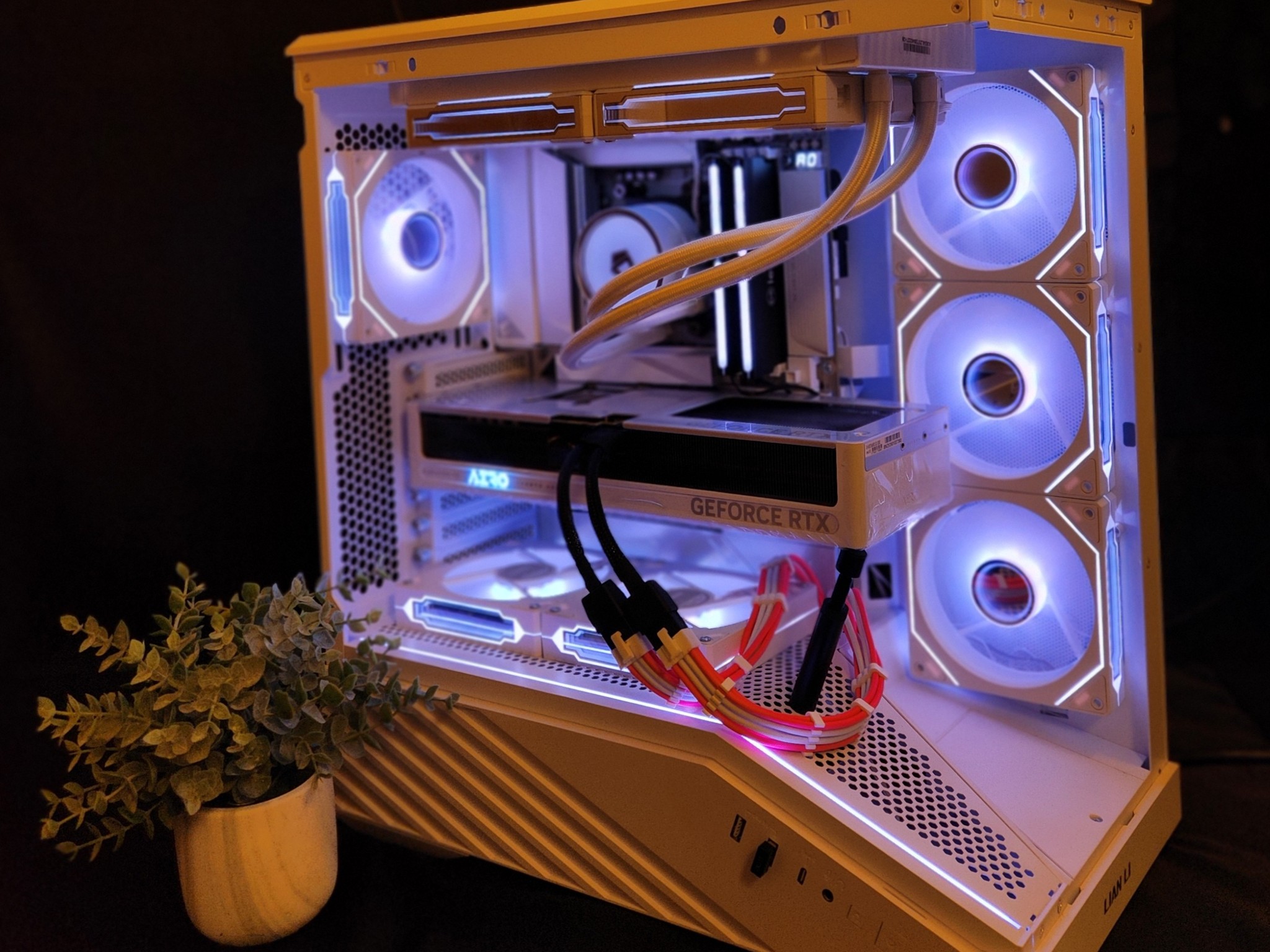 Ryzen 7 9700X • RTX 5070 • 32GB DDR5 • 1TB NVMe • Clean Build • Win 11