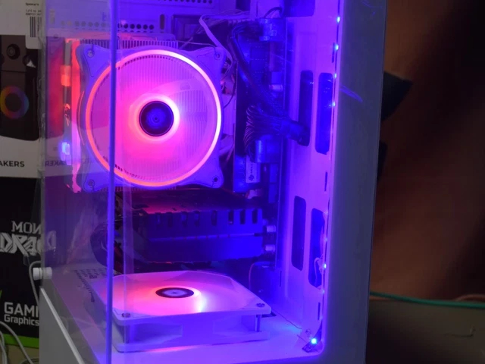 Gaming PC Intel Xeon  2680 v4 14 Cores 28 threads 16 GB RAM GPU RX5500 8GB 1 TB NVME
