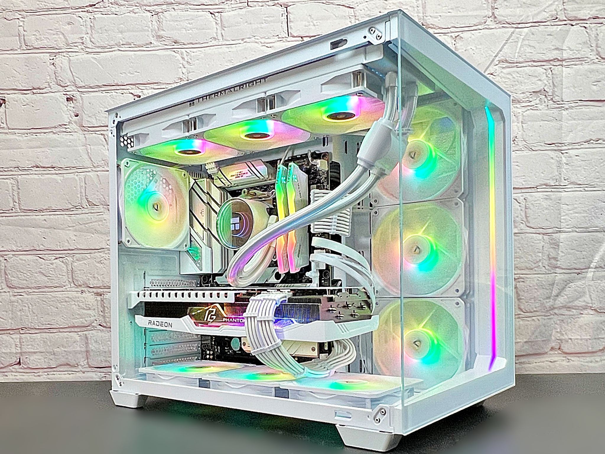 👻 Phantom 👻 RX 7900 XT Ryzen 7 7700X 32GB DDR5 4TB M.2 Win 11Pro Gaming PC 🤯