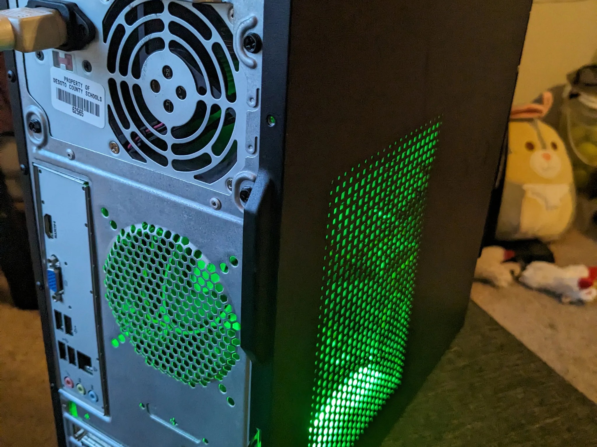 FREE SHIP || First Build / Light Gaming - i3 4th Gen, 8GB DDR3, R7 450 2GB, 240GB SSD, 1TB HDD