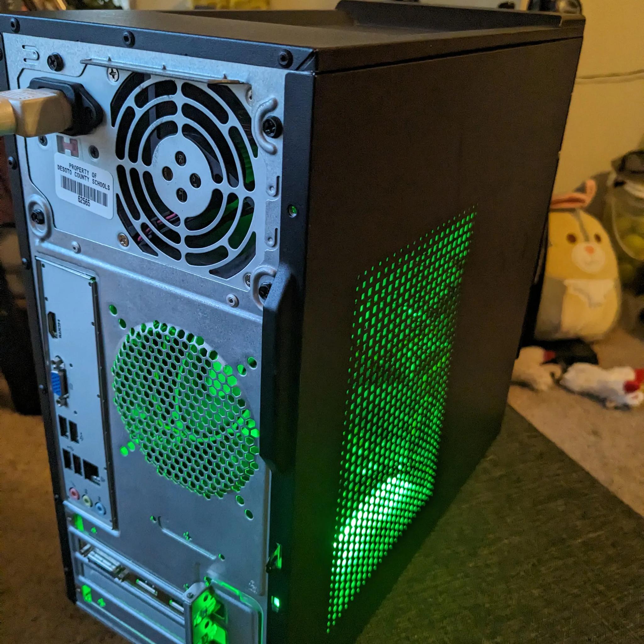 FREE SHIP || First Build / Light Gaming - i3 4th Gen, 8GB DDR3, R7 450 2GB, 240GB SSD, 1TB HDD