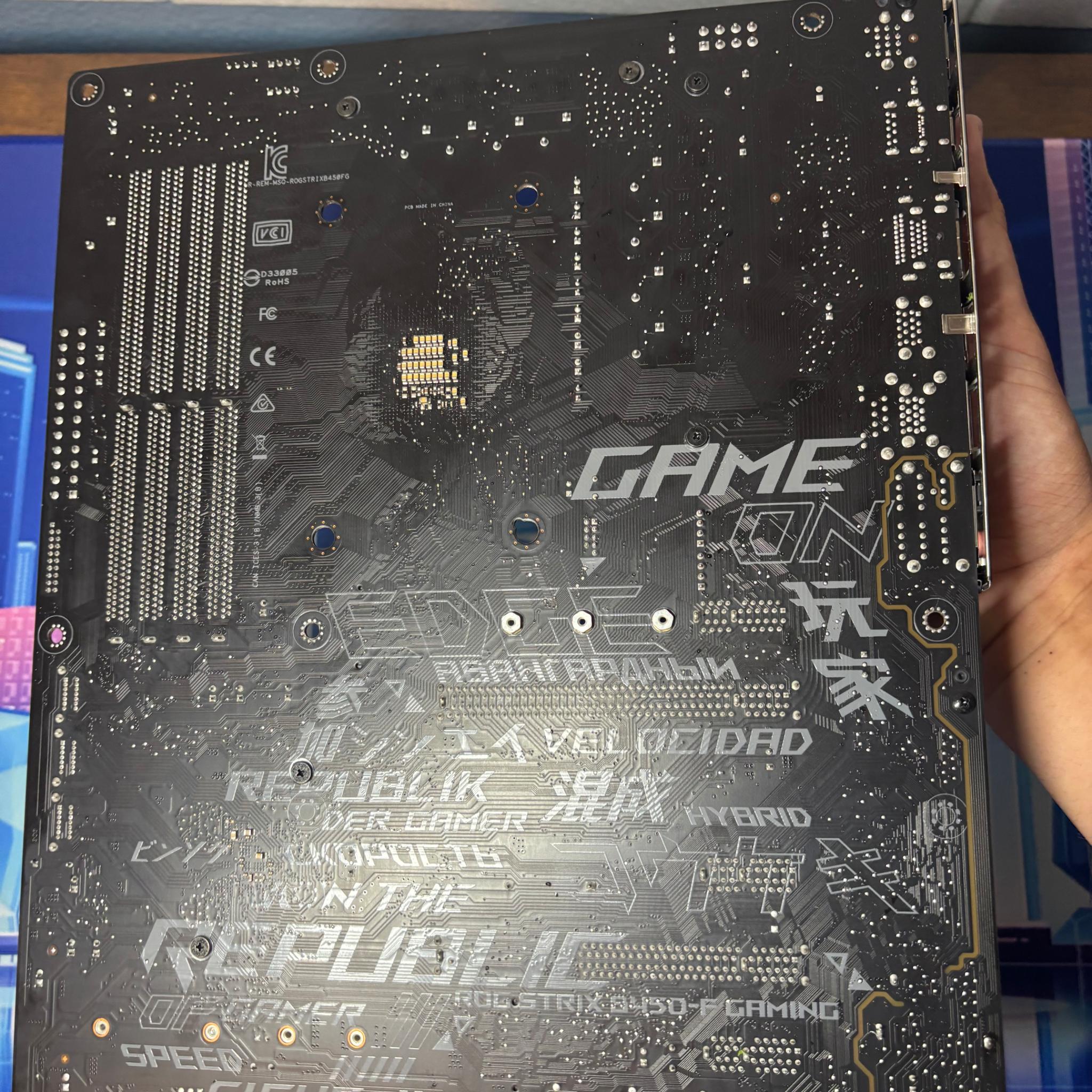 ASUS ROG STRIX B450 F-GAMING MOTHERBOARD
