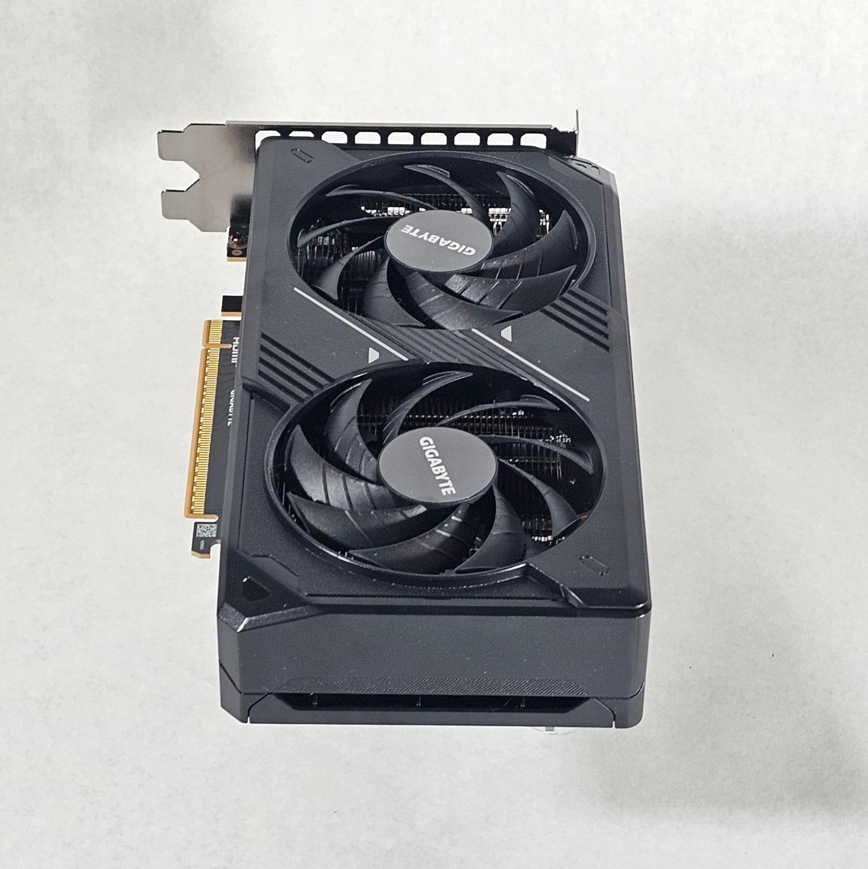 RTX 5050 Gigabyte 8GB