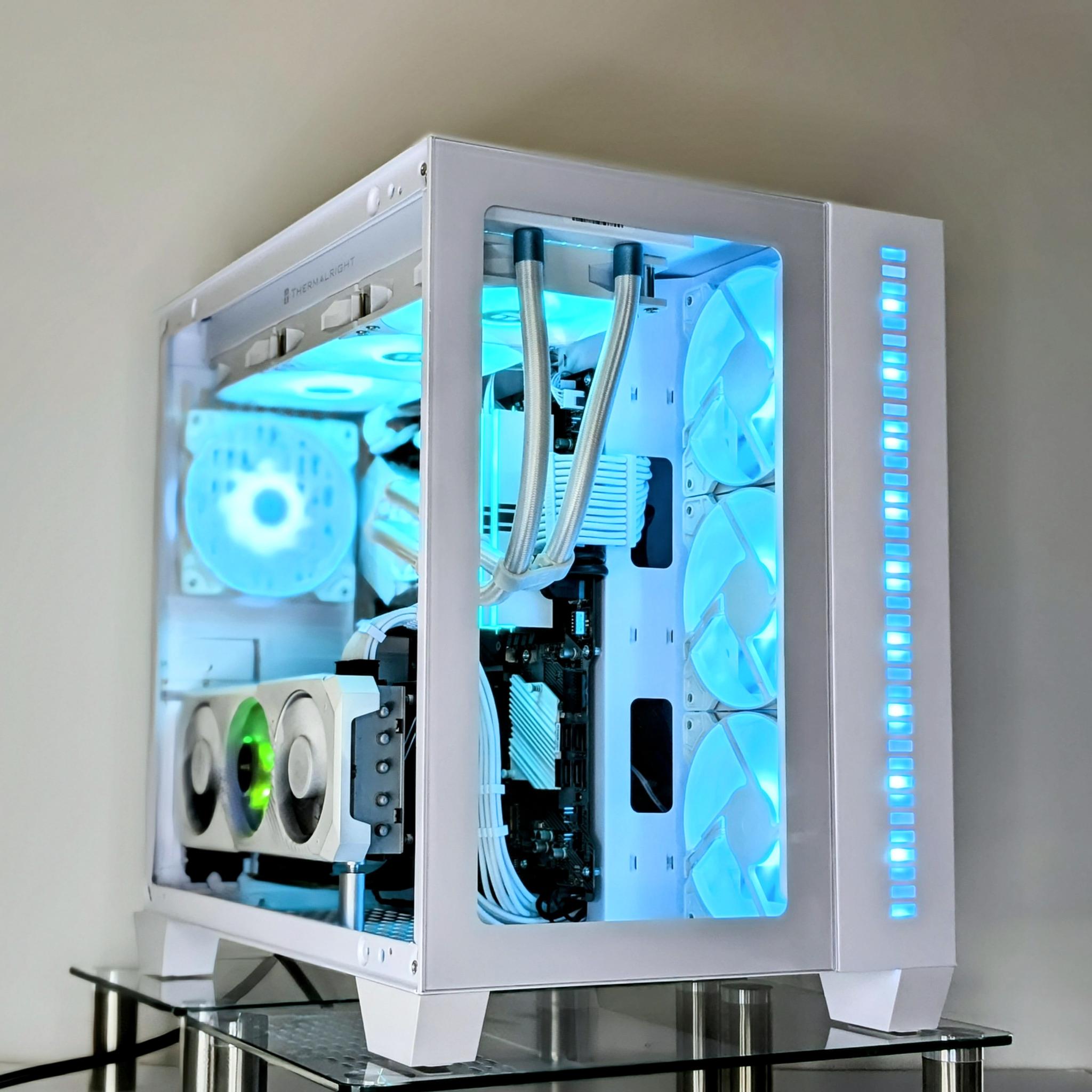 🤍 Liquid Cooled💧⚪️I5-10th GEN/Z490-A PRO🚀⚪️RX 5700XT⚪️1TB NVMe⚪️16GB RAM⚪️Windows 11 Pro