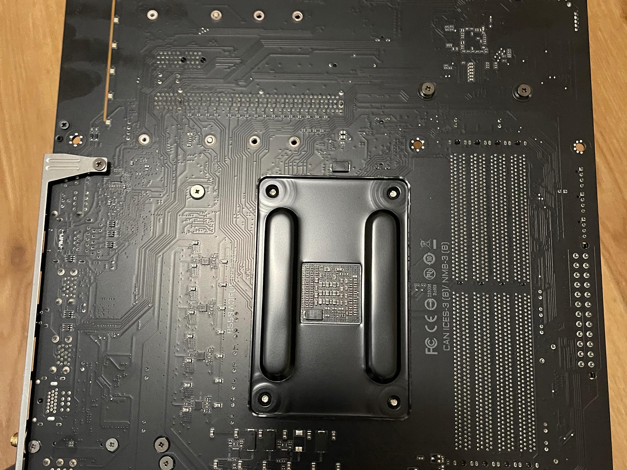 GIGABYTE B550 AORUS PRO AC With Ryzen 1700x, 32GB Ram