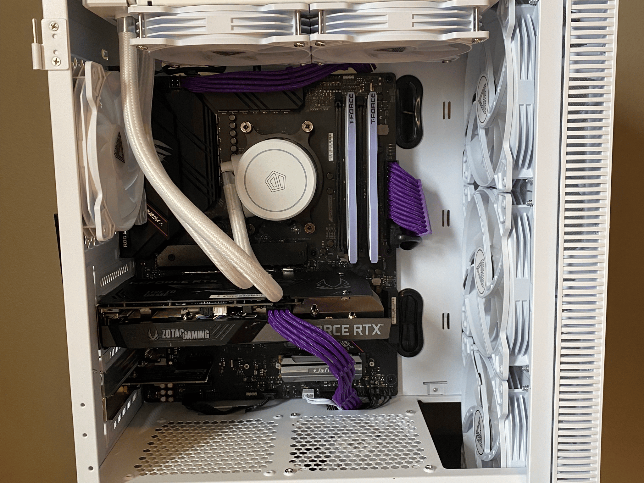 RGB GAMING WIFI PC - AMD RYZEN 5 5500 16GB RAM 3600 -1TB NVME M.2 SSD - RTX3060 OC