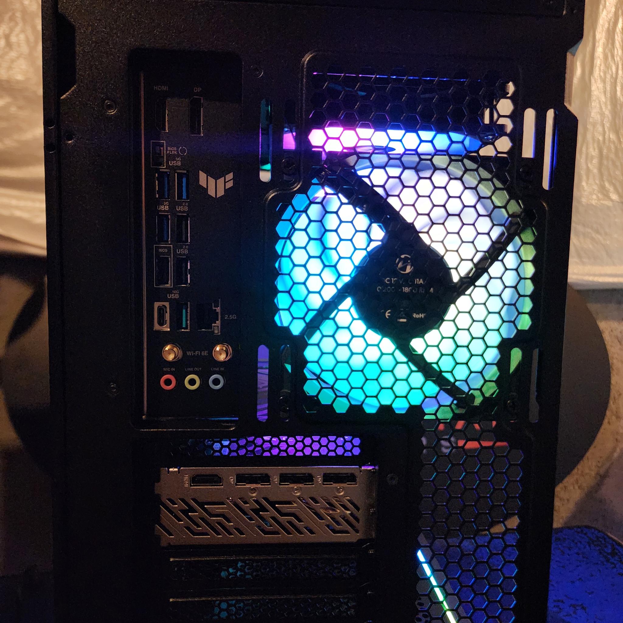 RX 9070 XT / Ryzen 9 7900X / 32GB DDR5 / 1TB NVMe