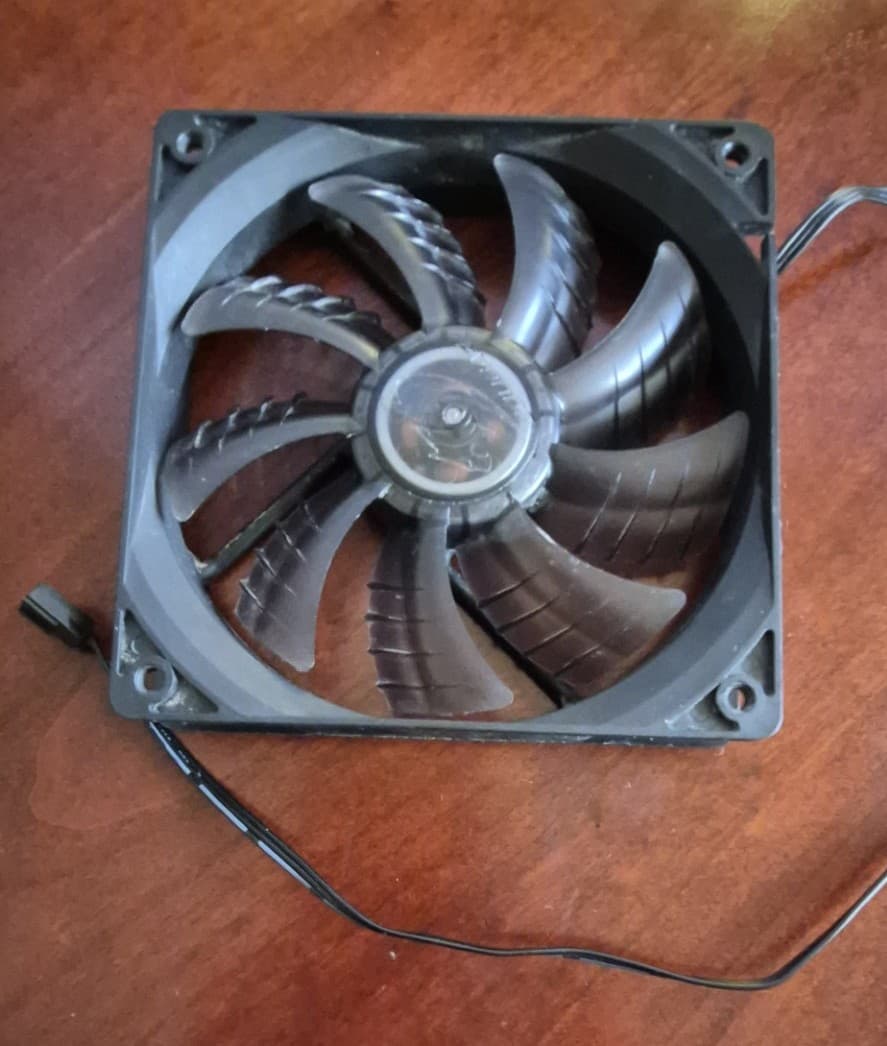 Cougar CFU 120 Black HB Max 120mm Case Fan - Black CF-U12HB- Briefly used